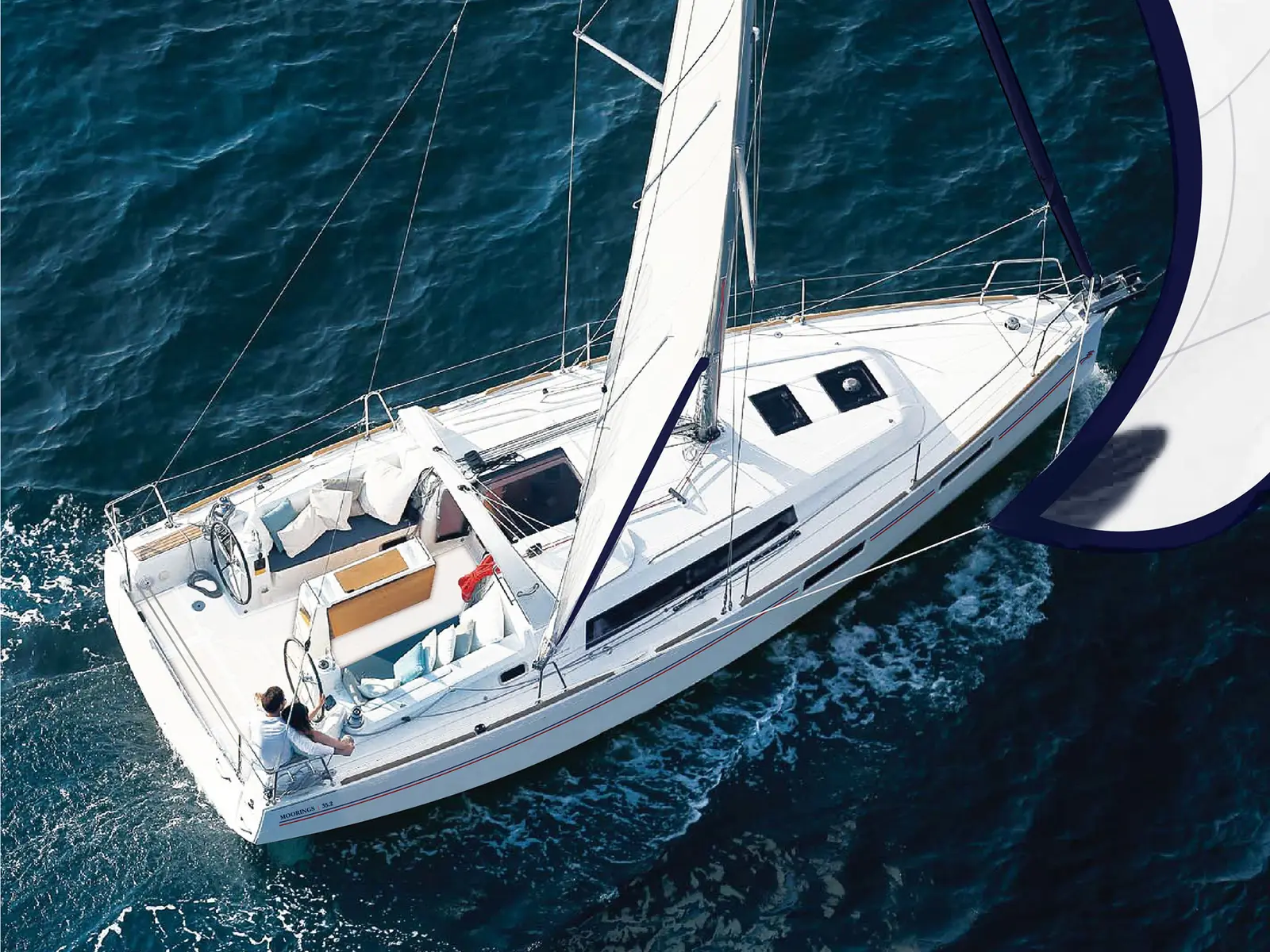 Moorings 352 Club, photograph 5