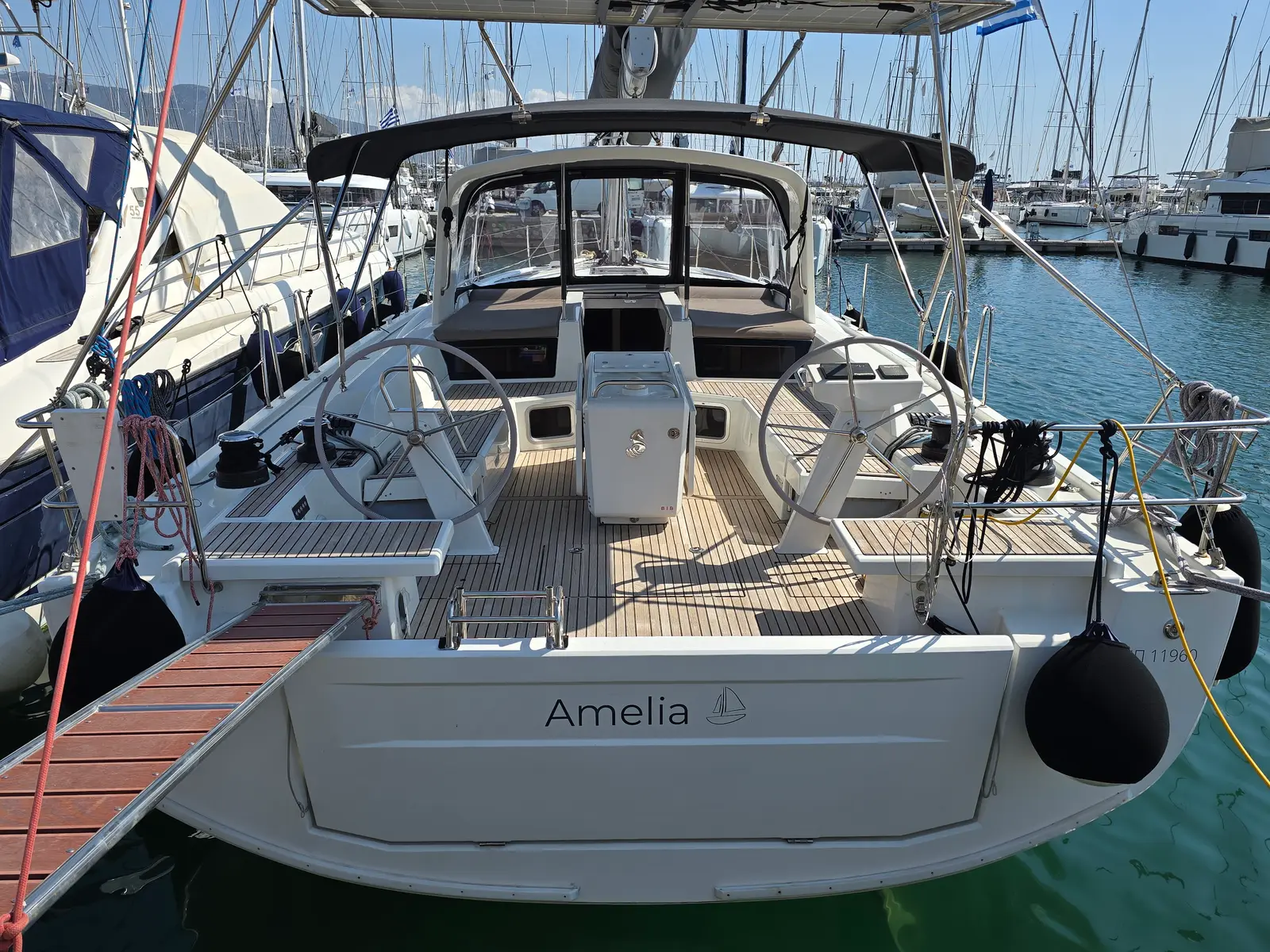 Amelia, Main image