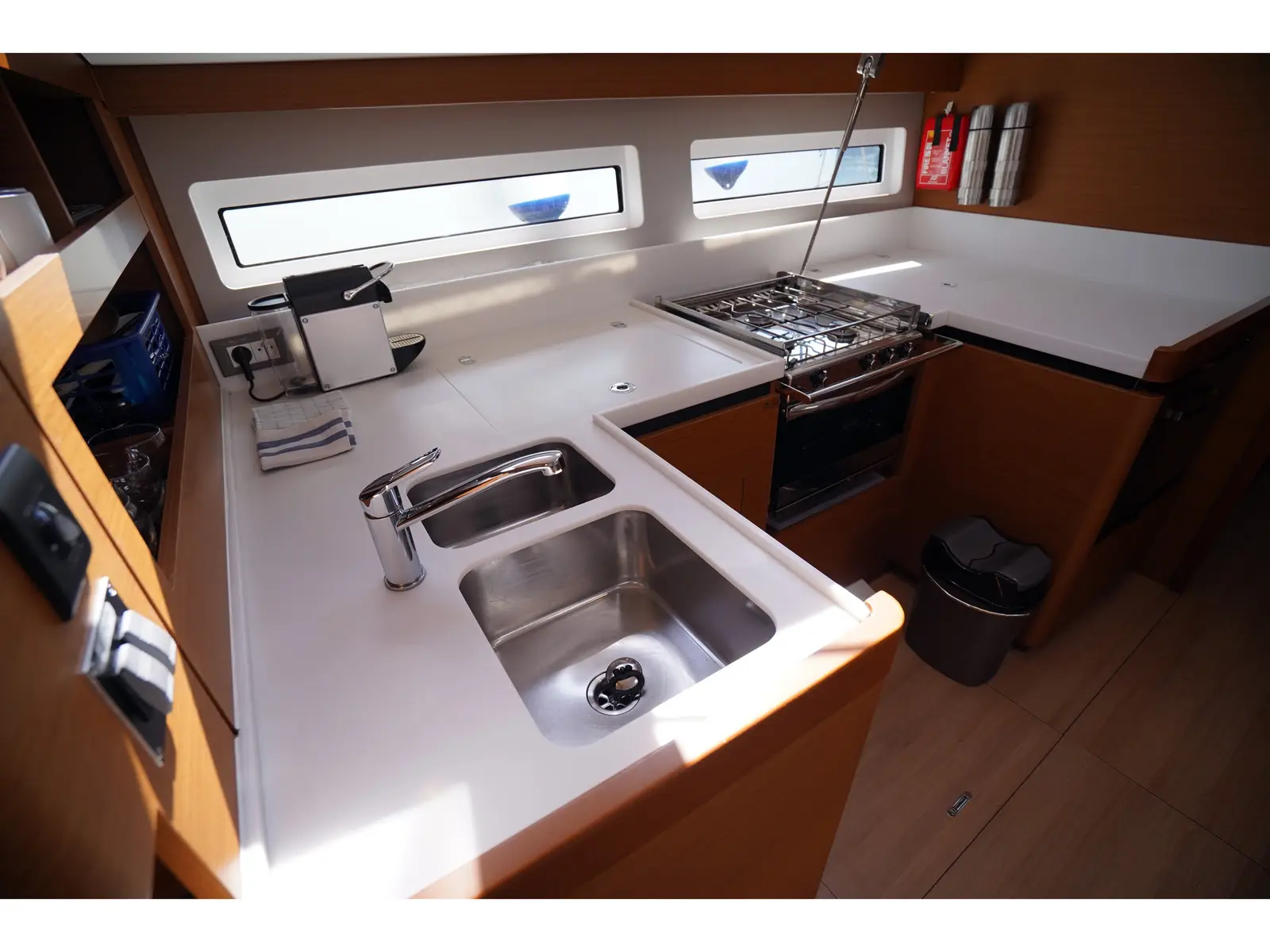 Red Marlin, Interior image