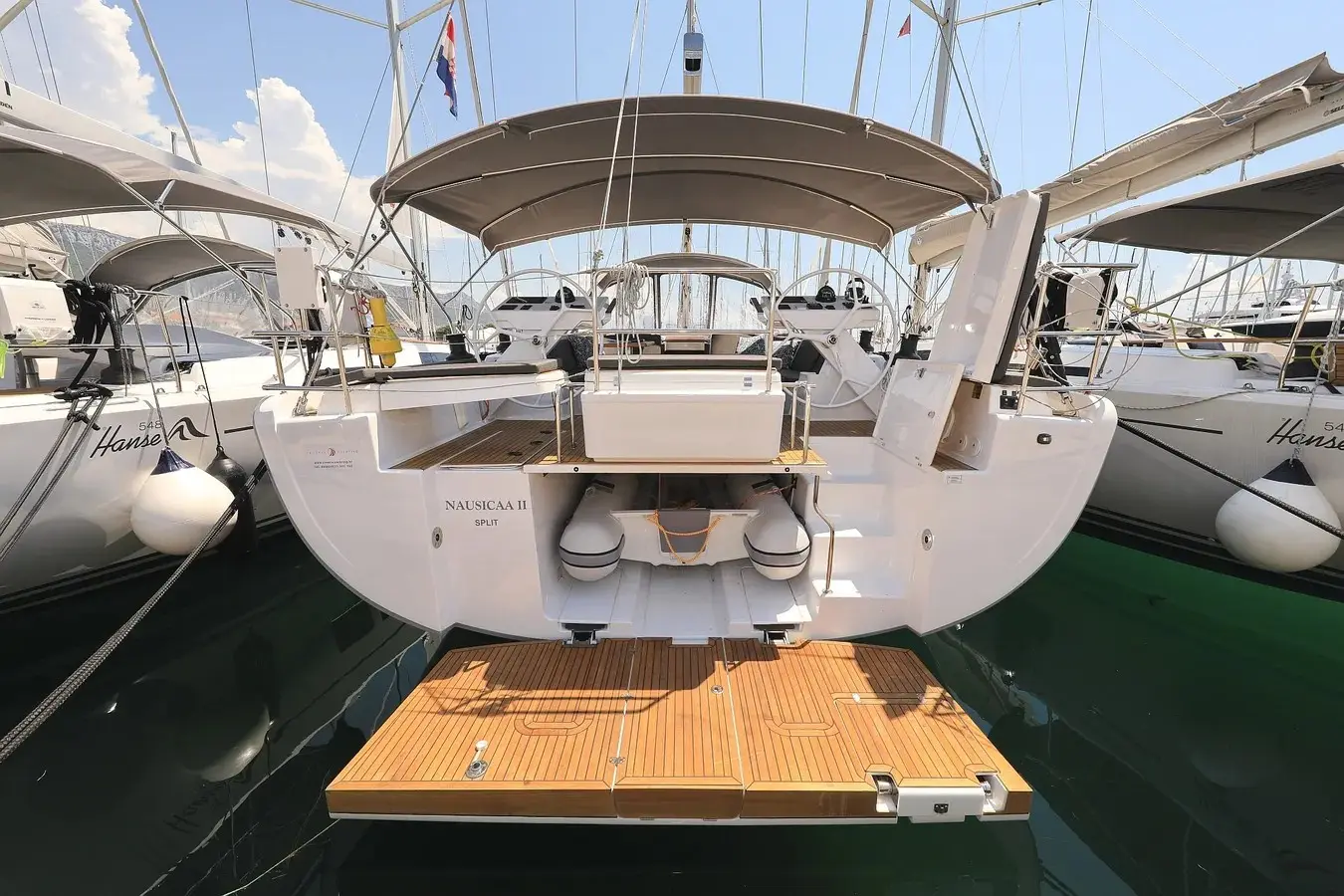 Nausicaa II, photograph 31