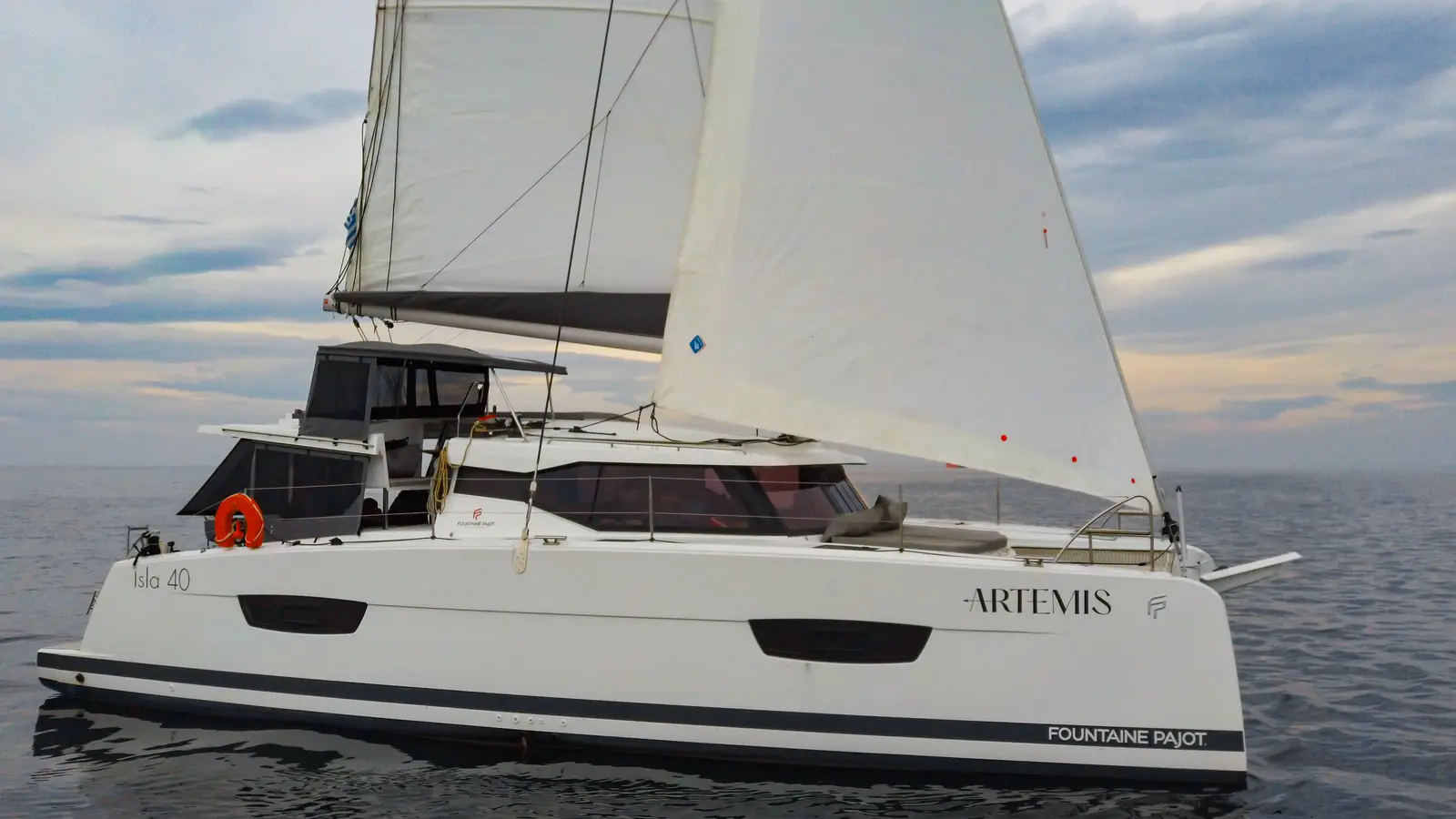 Artemis , photograph 17