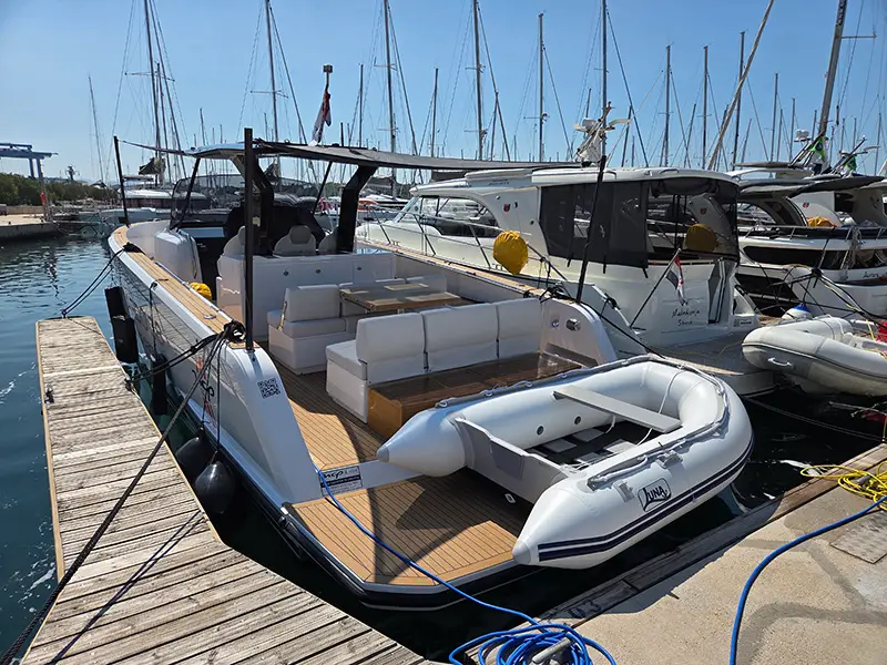 Gala, Pardo 38
