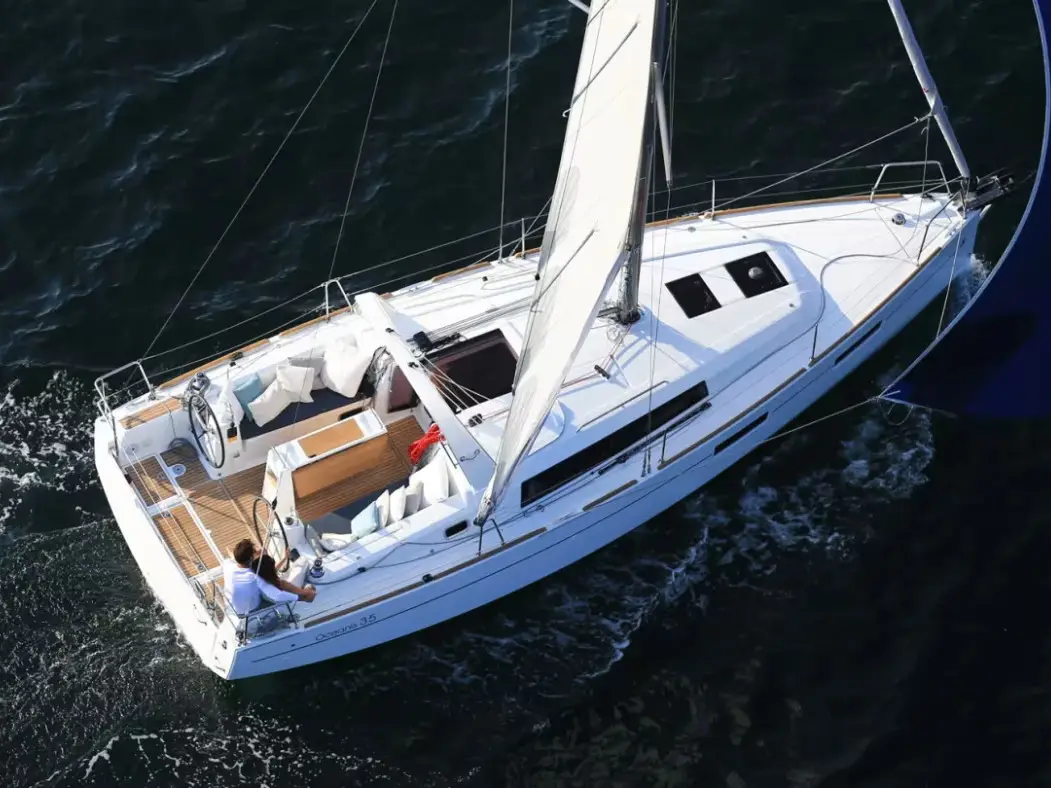 Oceanis 35 Classic, Oceanis 35
