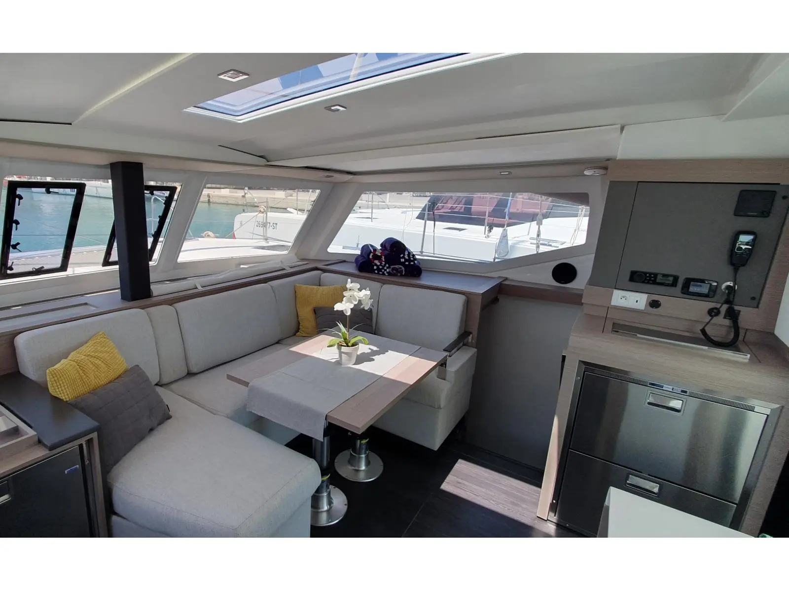 SAILOR VENUS , Interior image