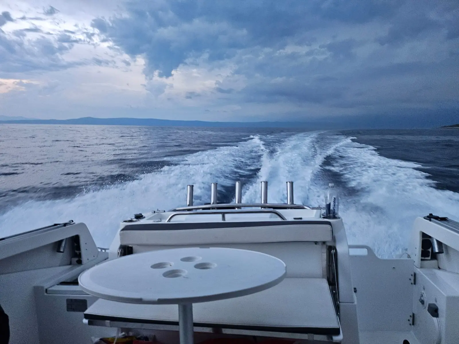 Whisper, photograph 48