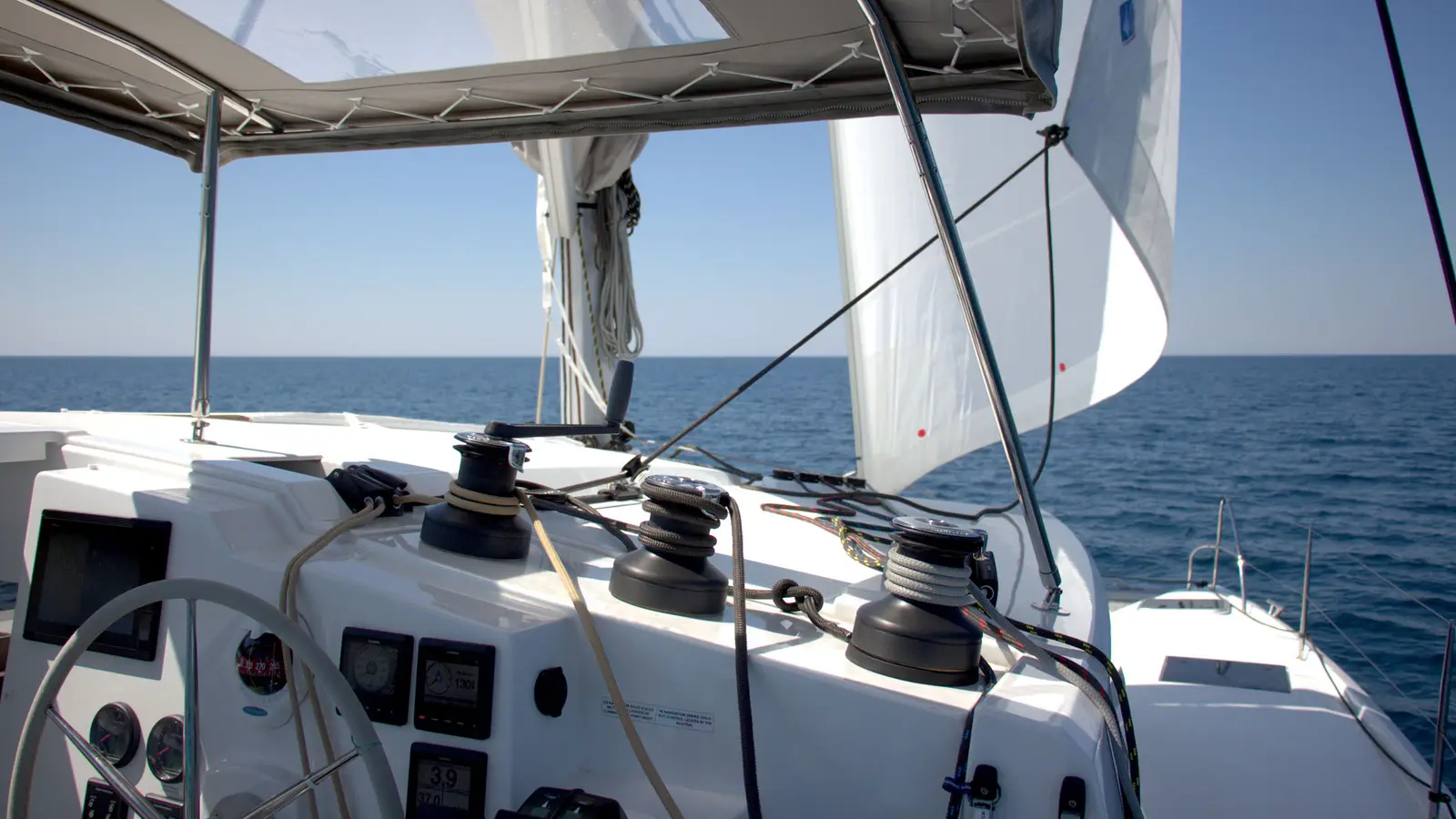 Luna Rossa II, photograph 9
