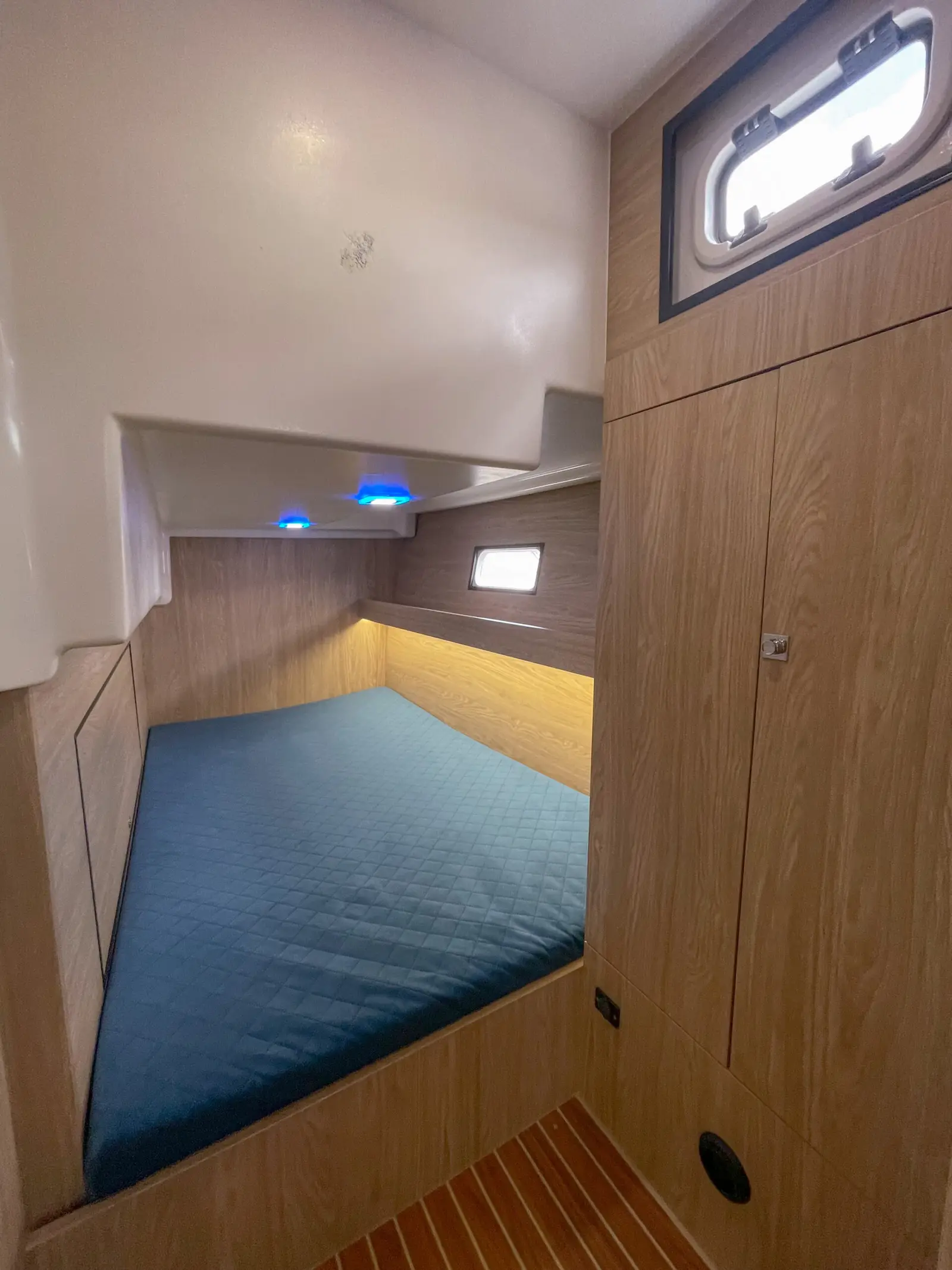 Nautika 1300 Royal, foto 26