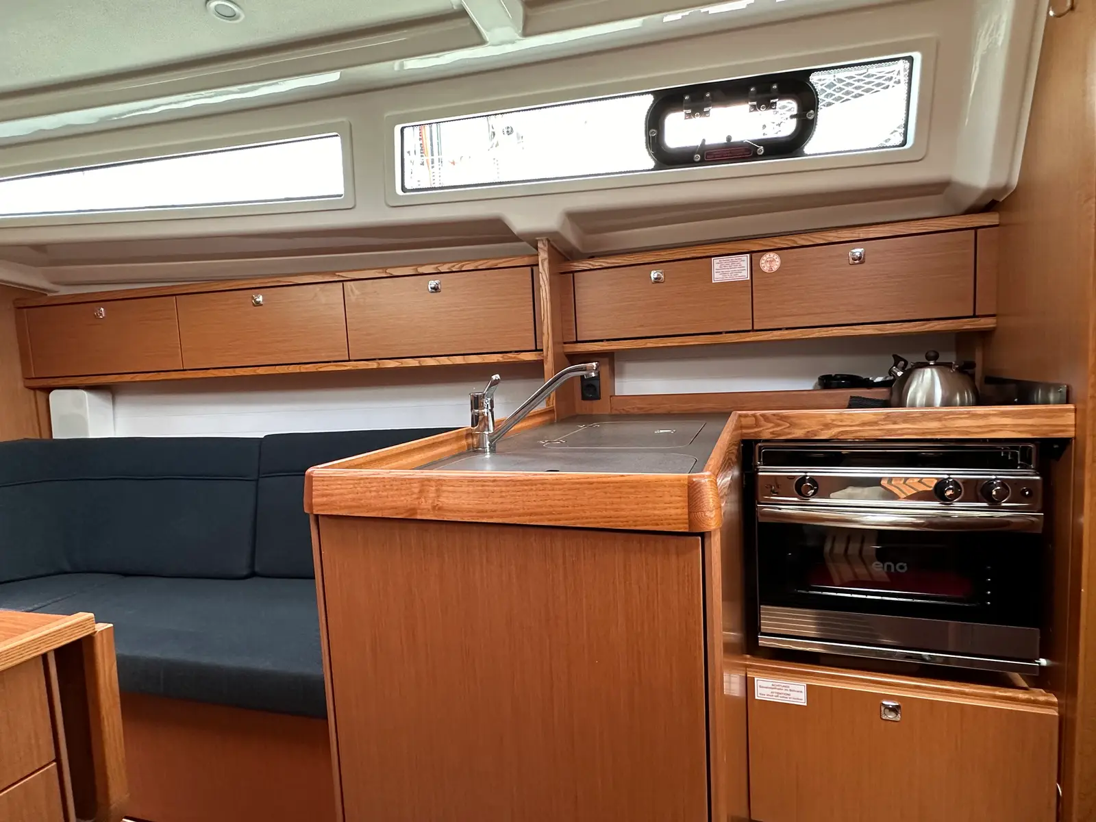 S/Y Celestia, photograph 15
