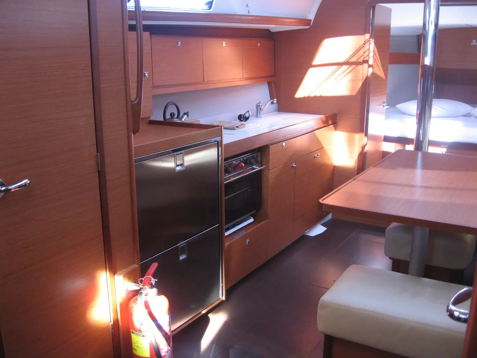 Delta, photograph 7