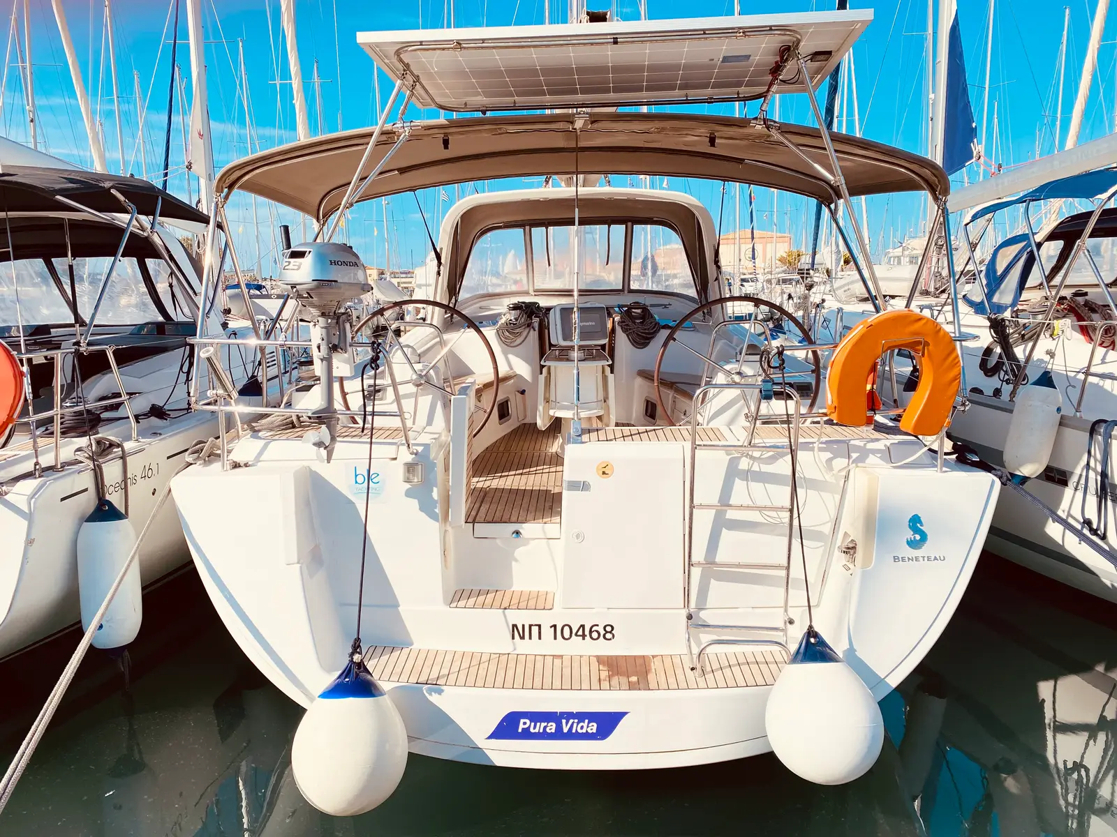 Pura Vida (Pax 12), Main image