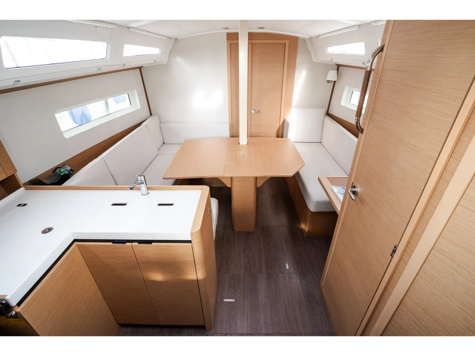 Phoenix - Comfort line, Interior image