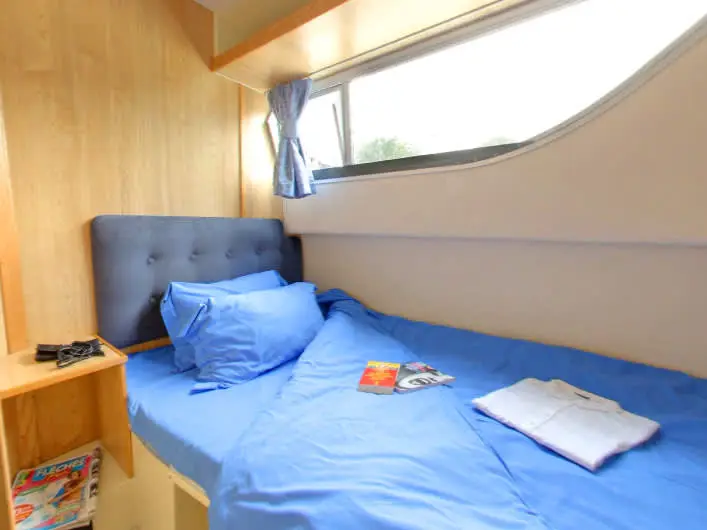 Salsa B - Comfort 8, Interior image