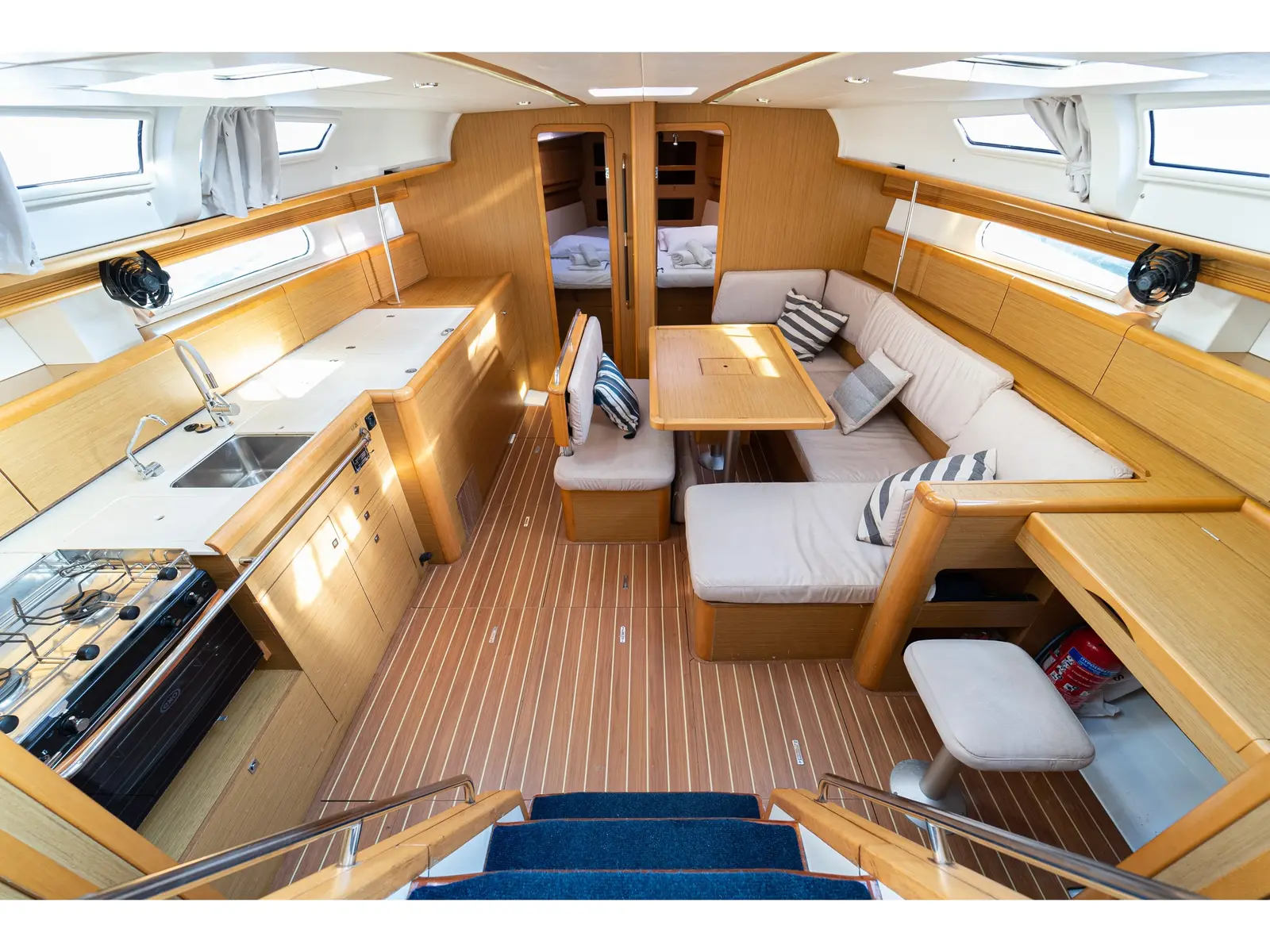 Beethoven , Interior image