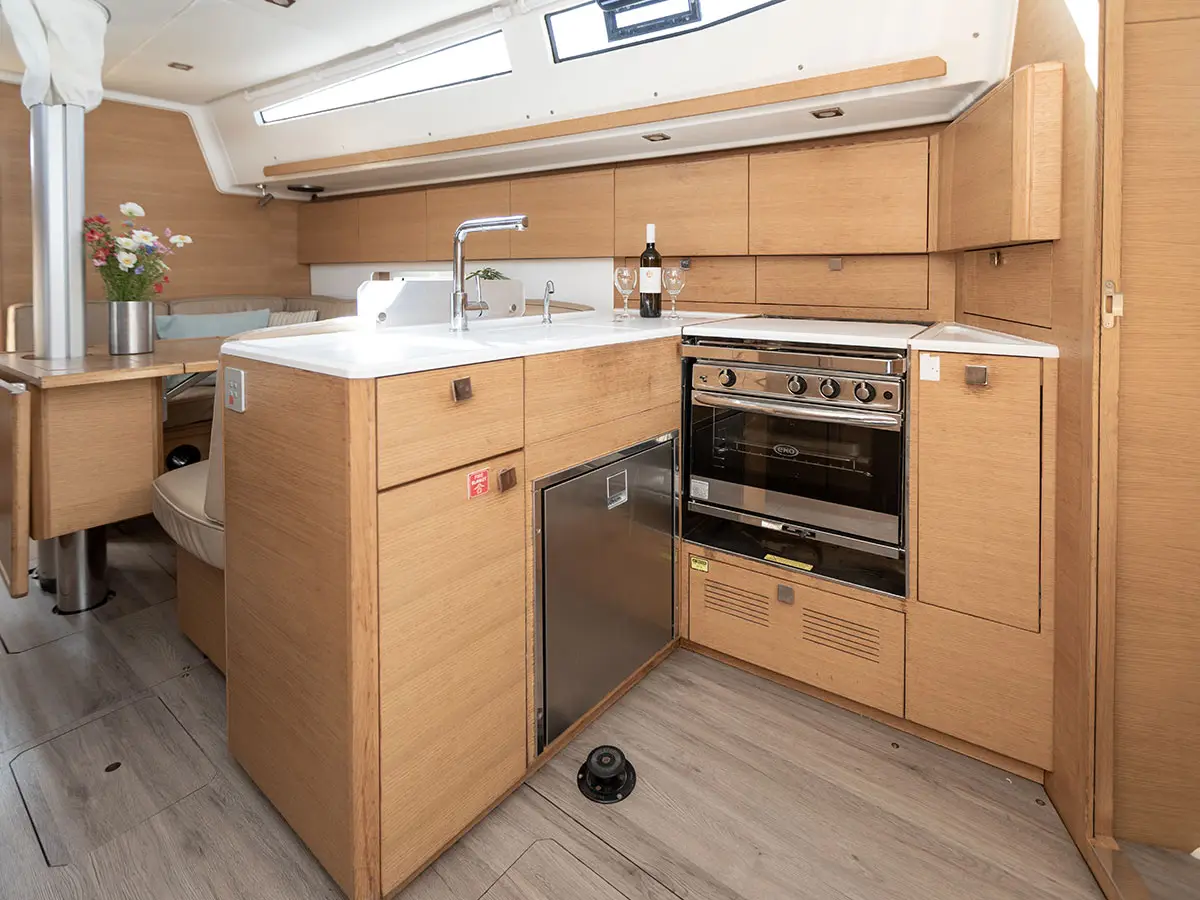 LINA 2020 (new sails 2024., air condition), foto 5