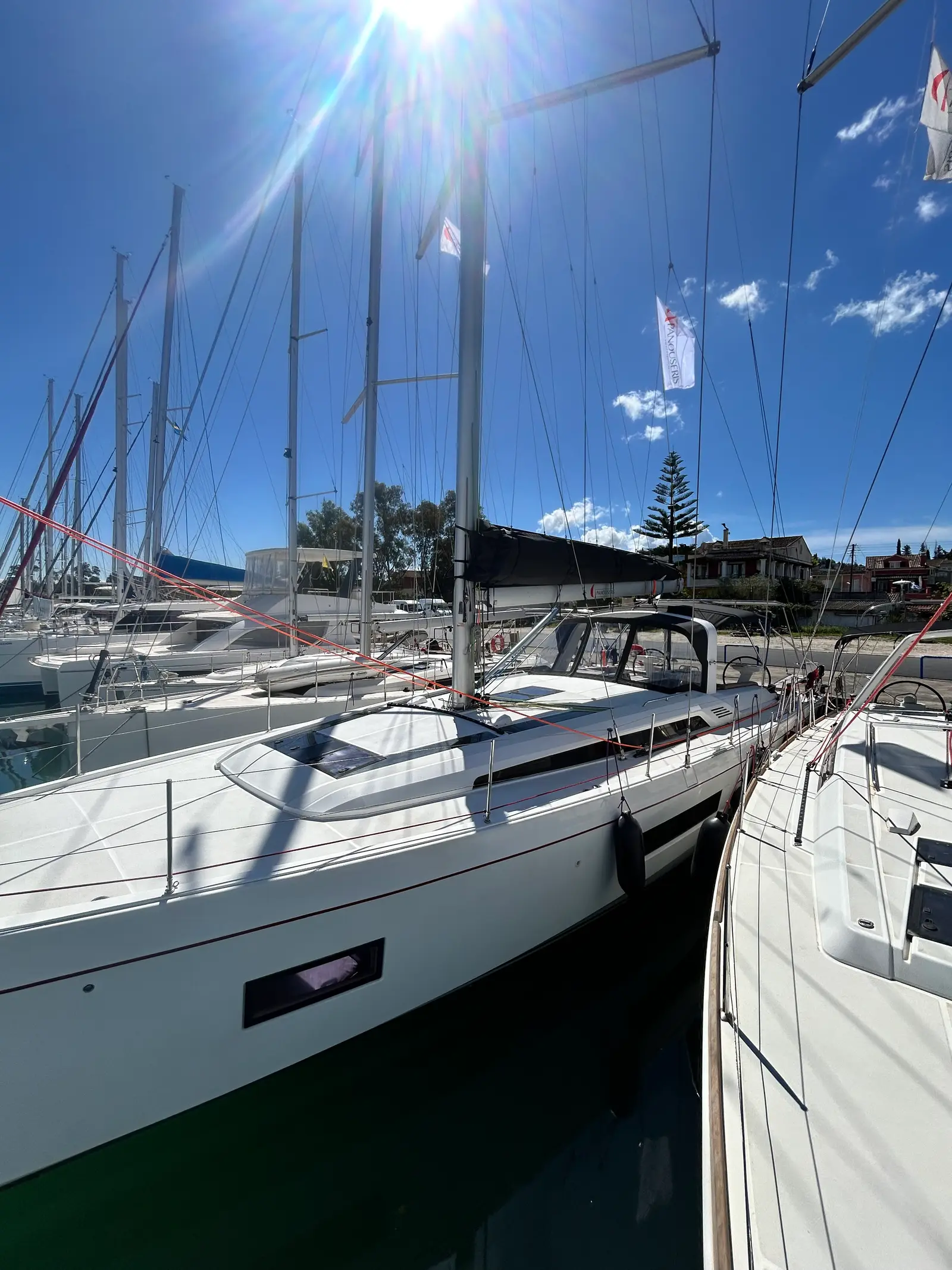Barracuda (Refit 2026 - A/C - Generator - Electric Heads - 12 Pax), foto 3