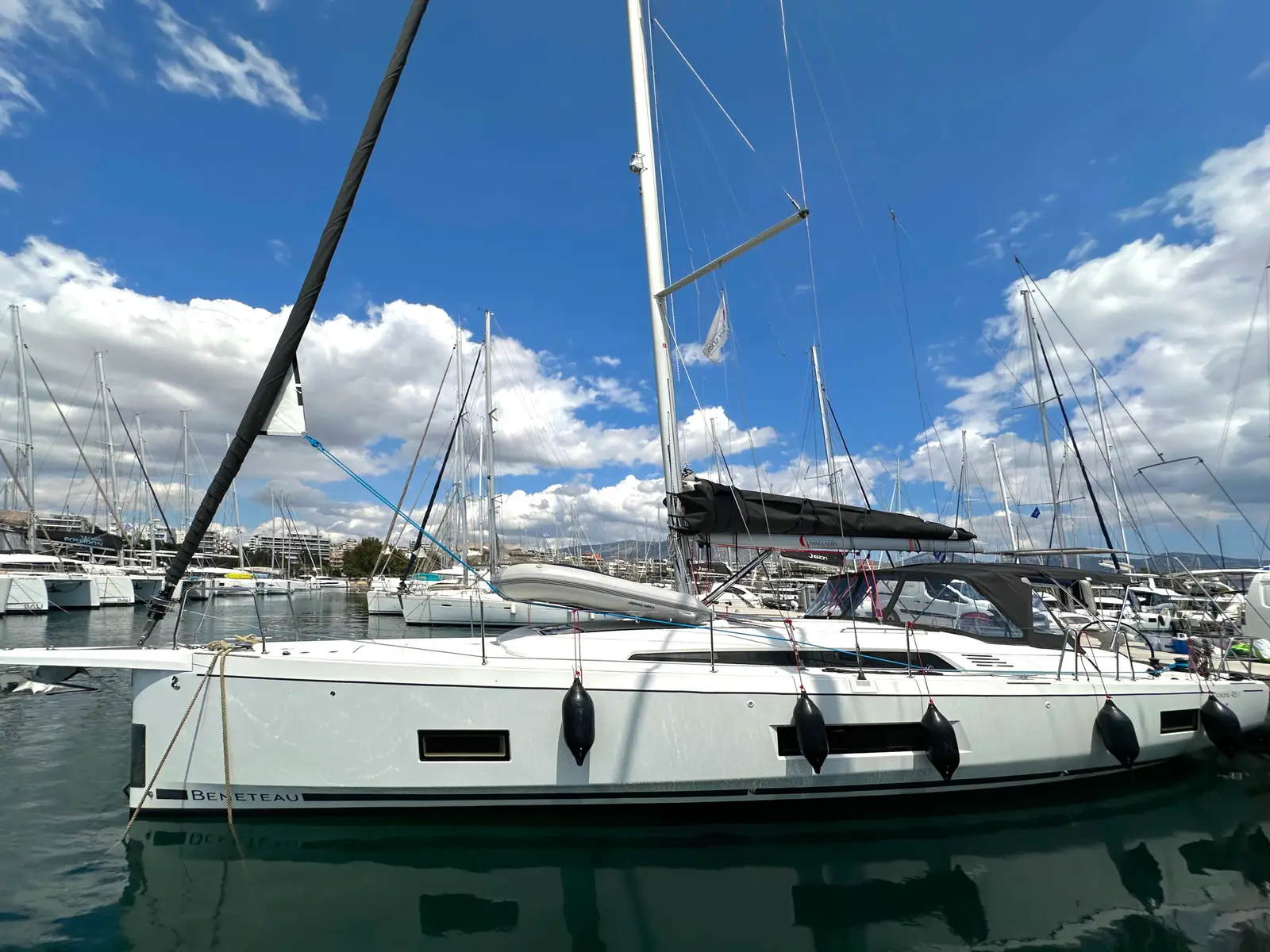 Sail Away (Refit 2025 - A/C - Electric Heads), photograph 9