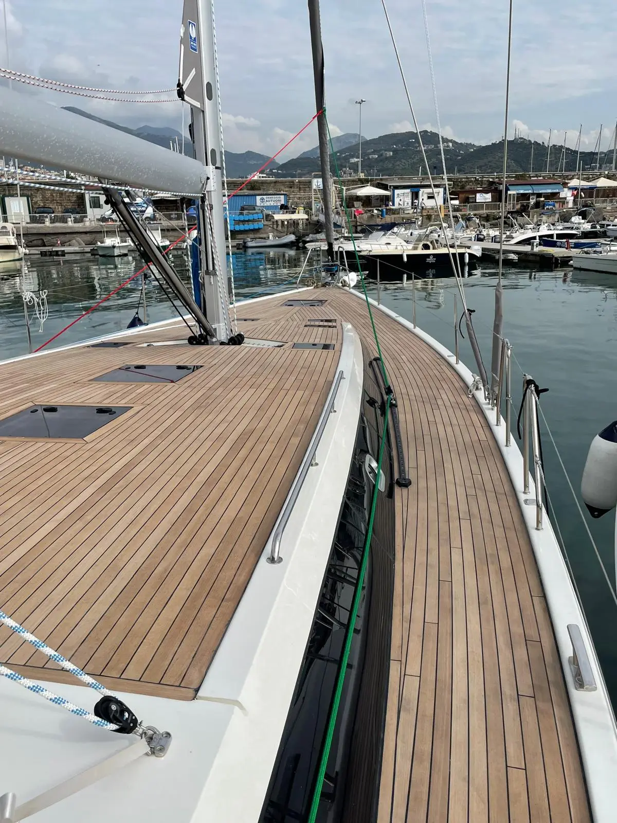 Six on the Sea, foto 5