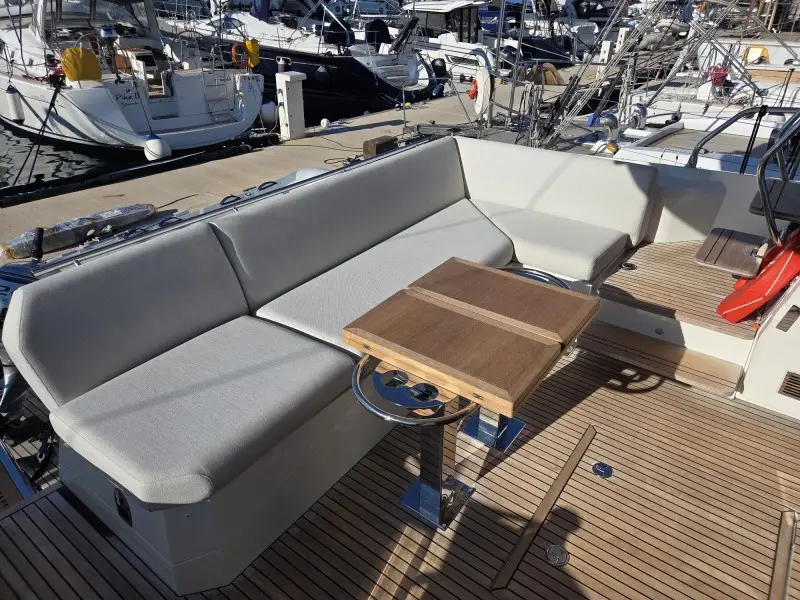 SABIJAC, Prestige 520 Fly
