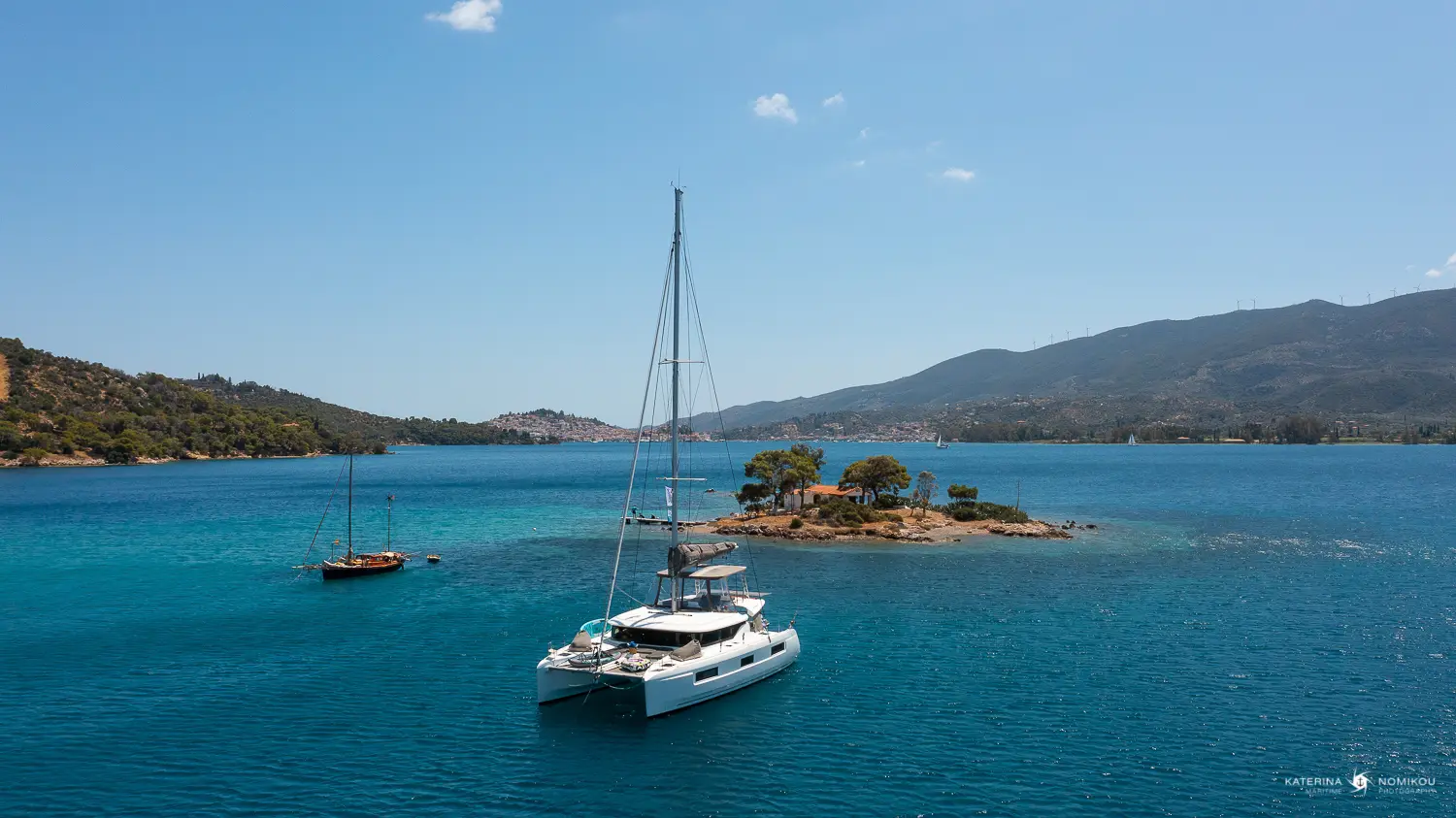 El Marita Brand New 2021 A/C & Generator Skippered, foto 44