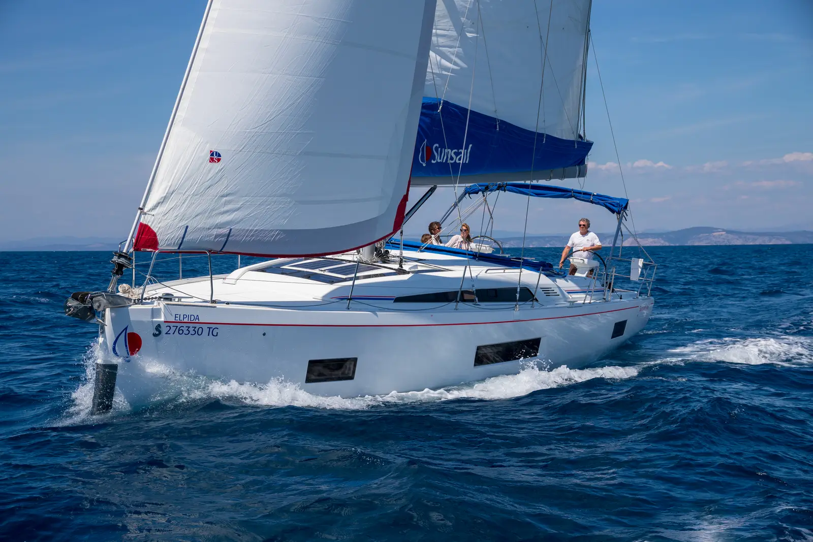 Sunsail 46.4 Premium, photograph 4