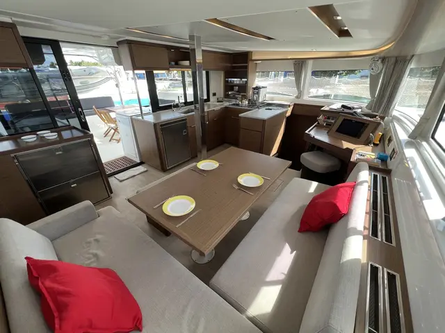 Sol Griso, Interior image