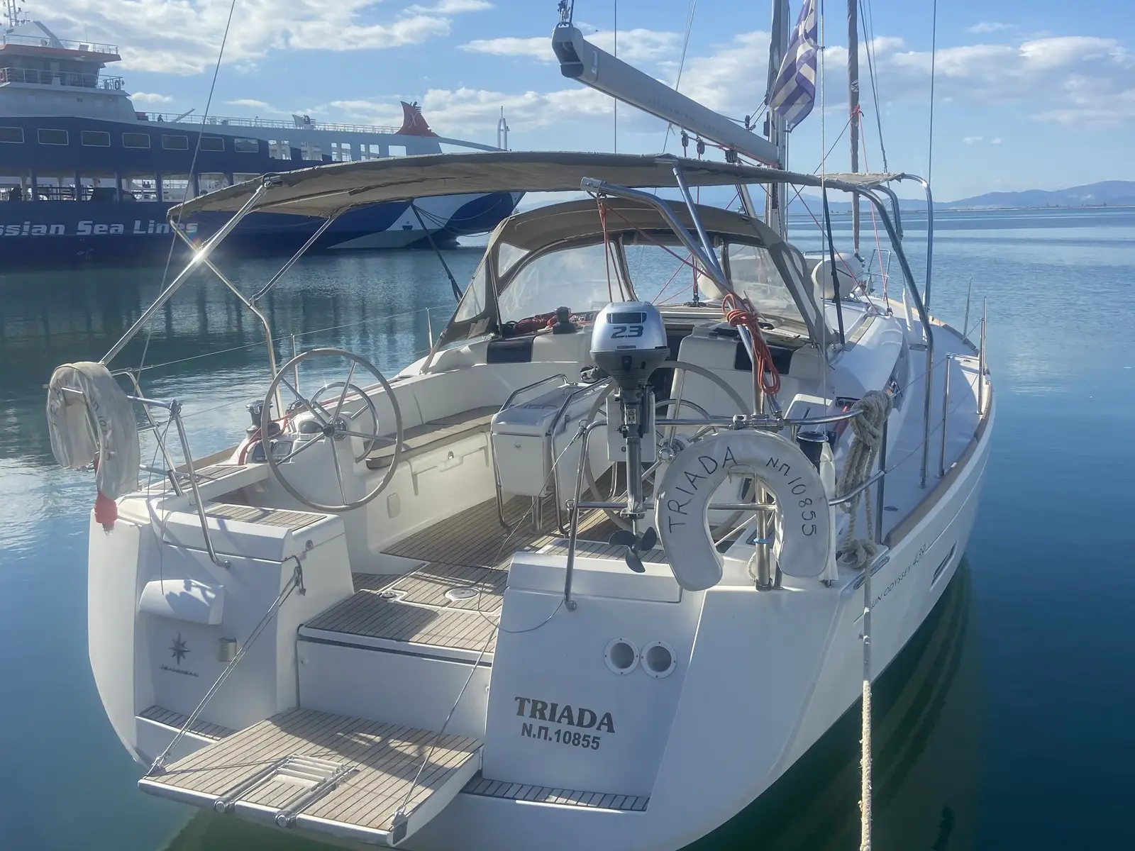 Triada, Sun Odyssey 439
