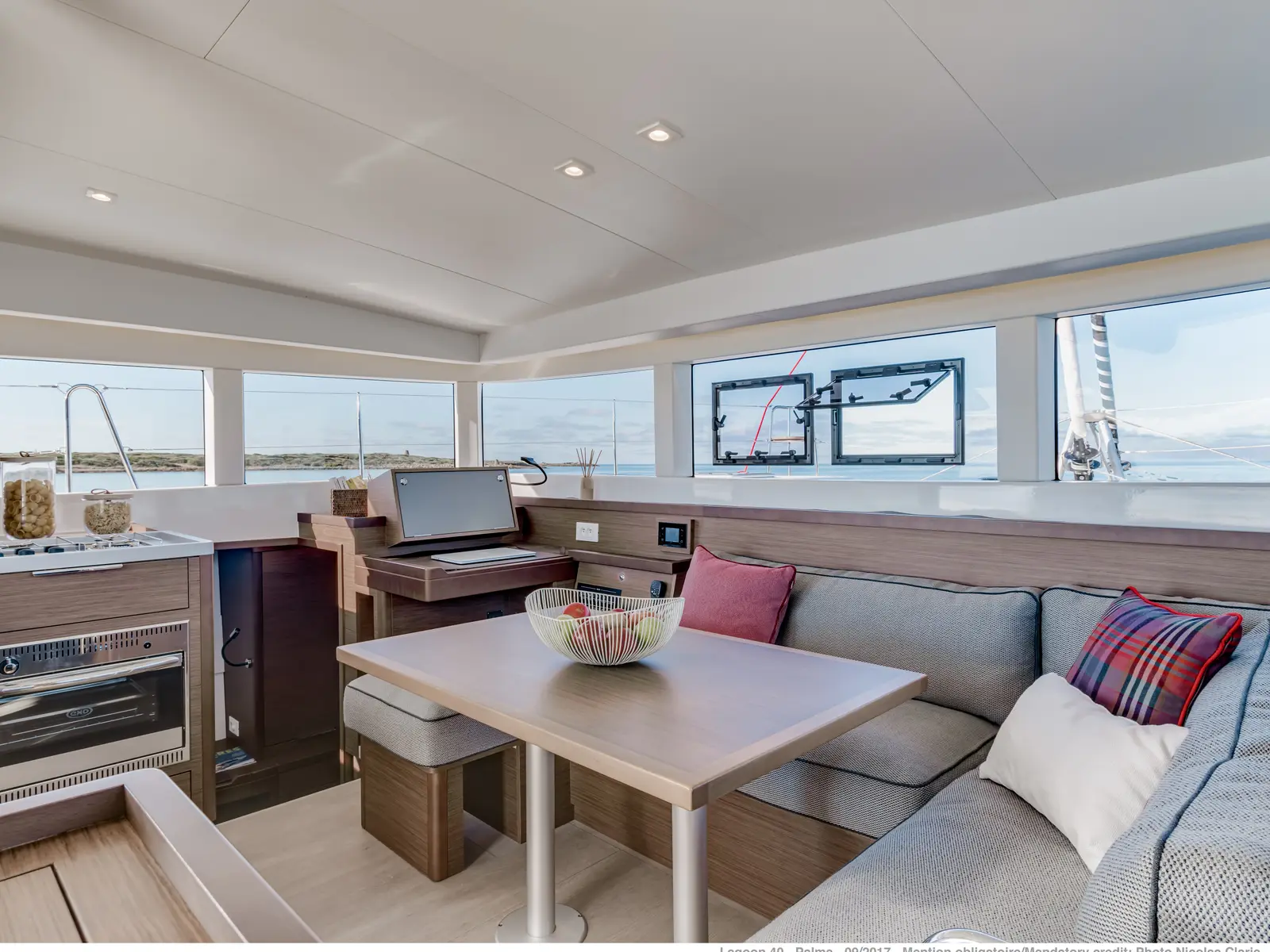KORINA, Interior image