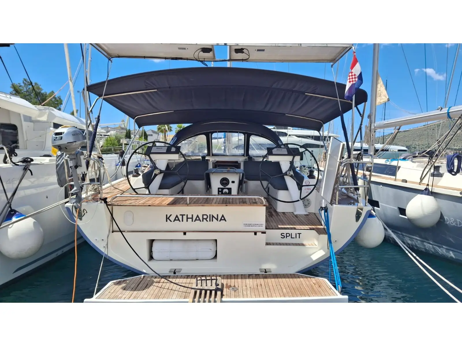 KATHARINA, Main image
