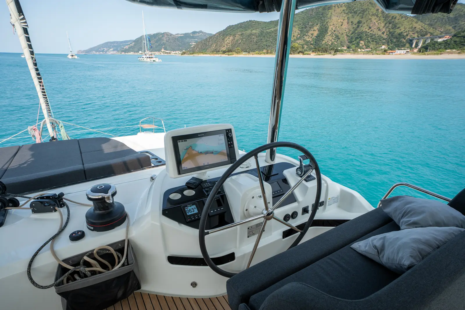 SAILUXE - Vega, Flybridge
