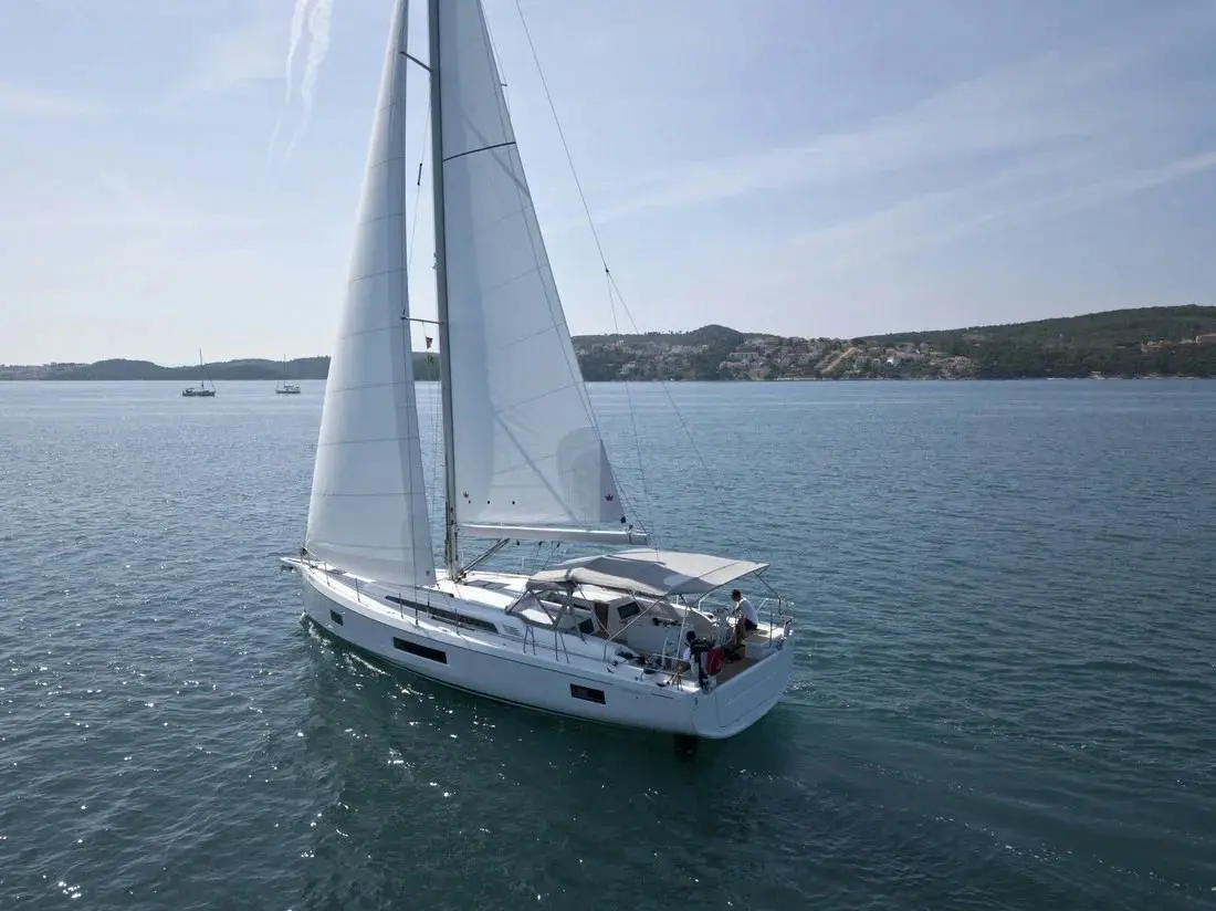 MYRDIA, Main image