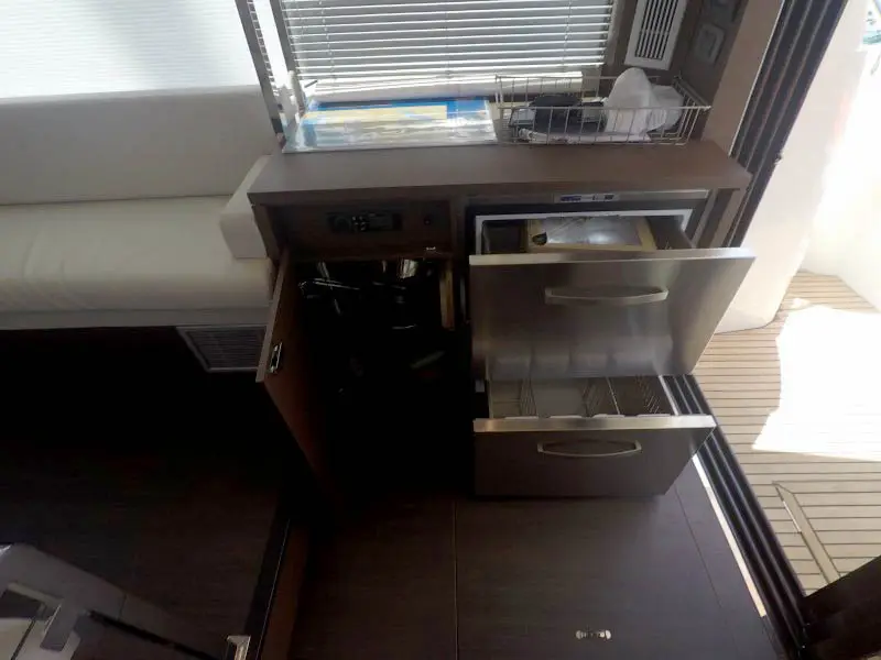 Brigadoon, Prestige 420 Fly