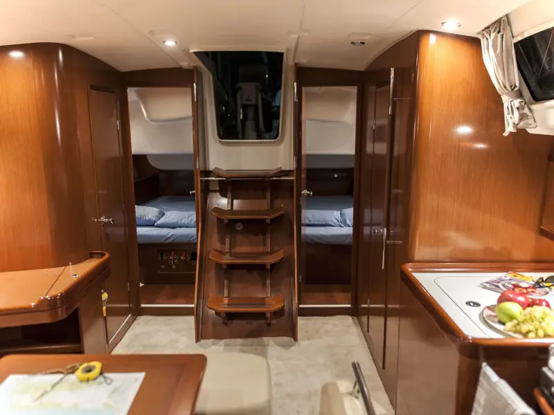 OASIS - | Bowthruster | Solar P , photograph 16