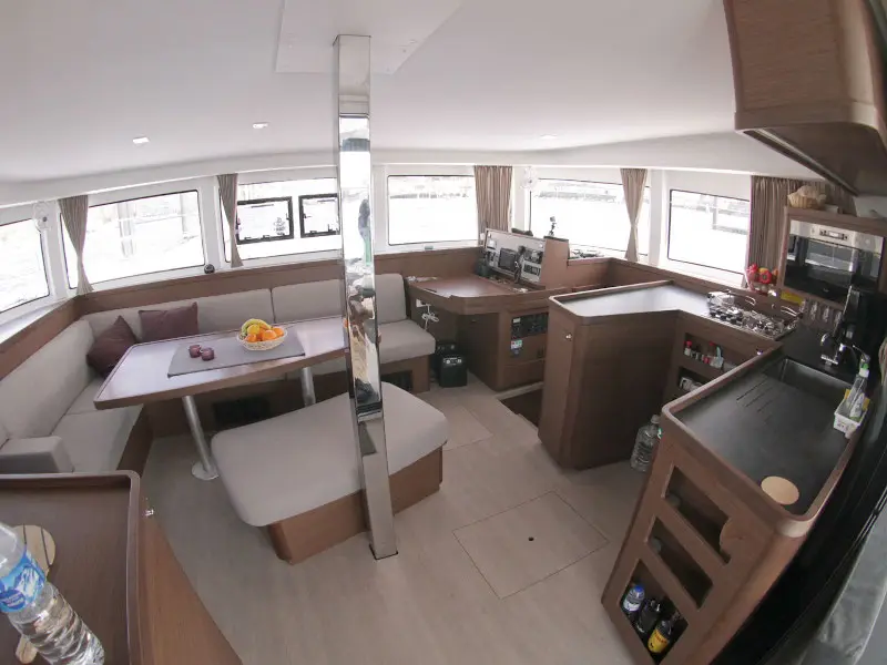 Titus, Interior image