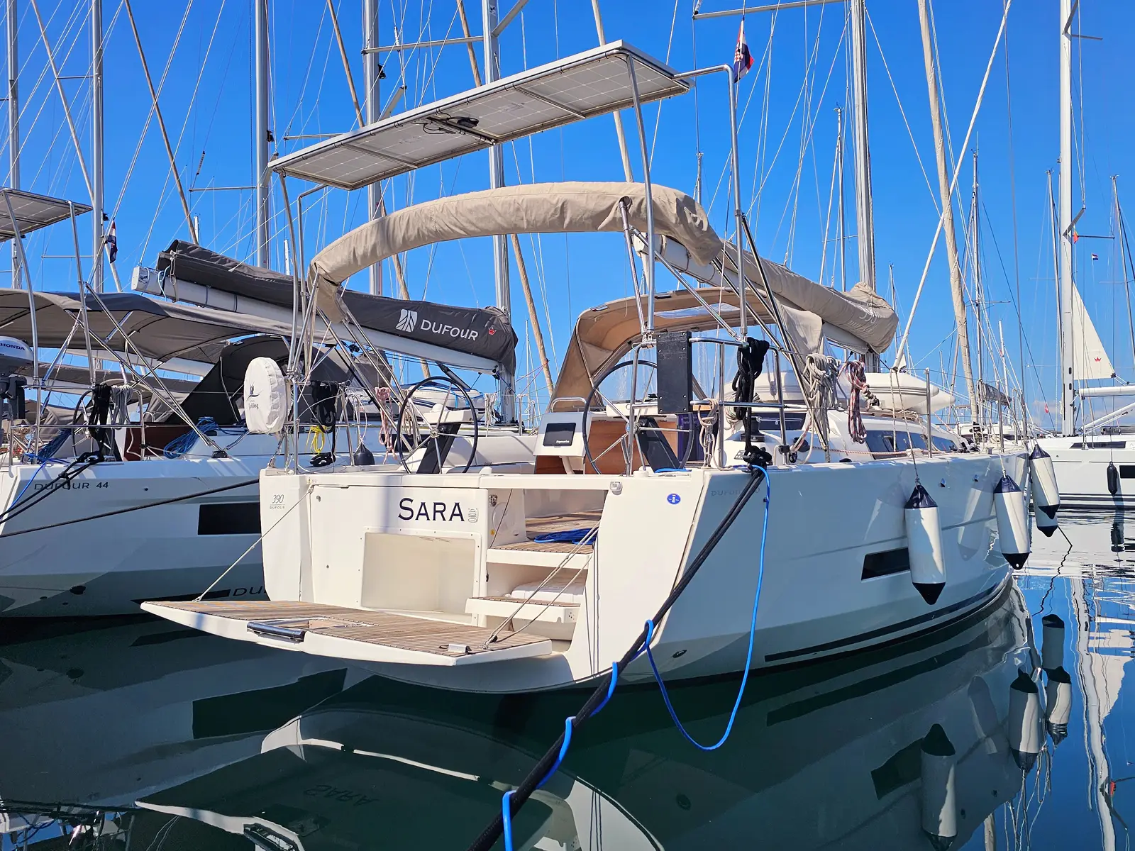 Sara, photograph 36