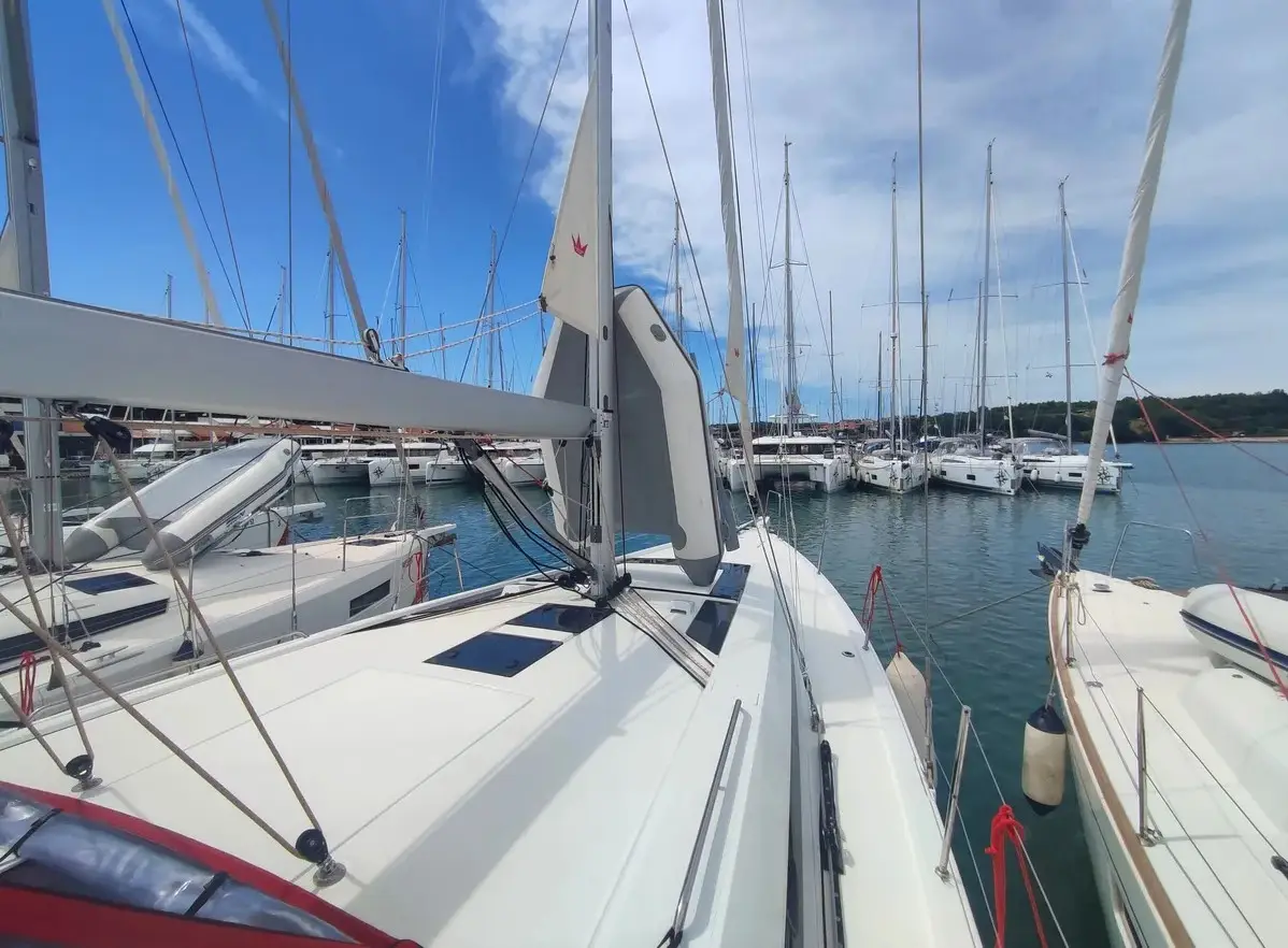 ARIEL, photograph 15