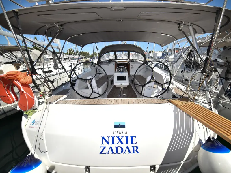 NIXIE, Main image