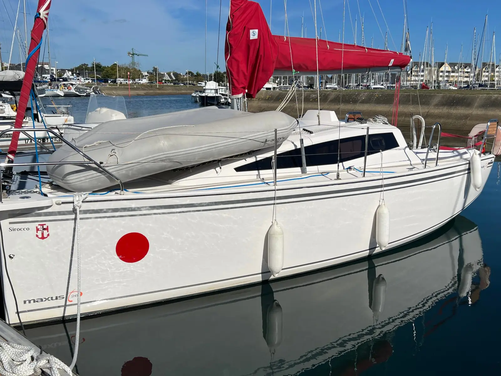 Sirocco, Maxus 26 Standard