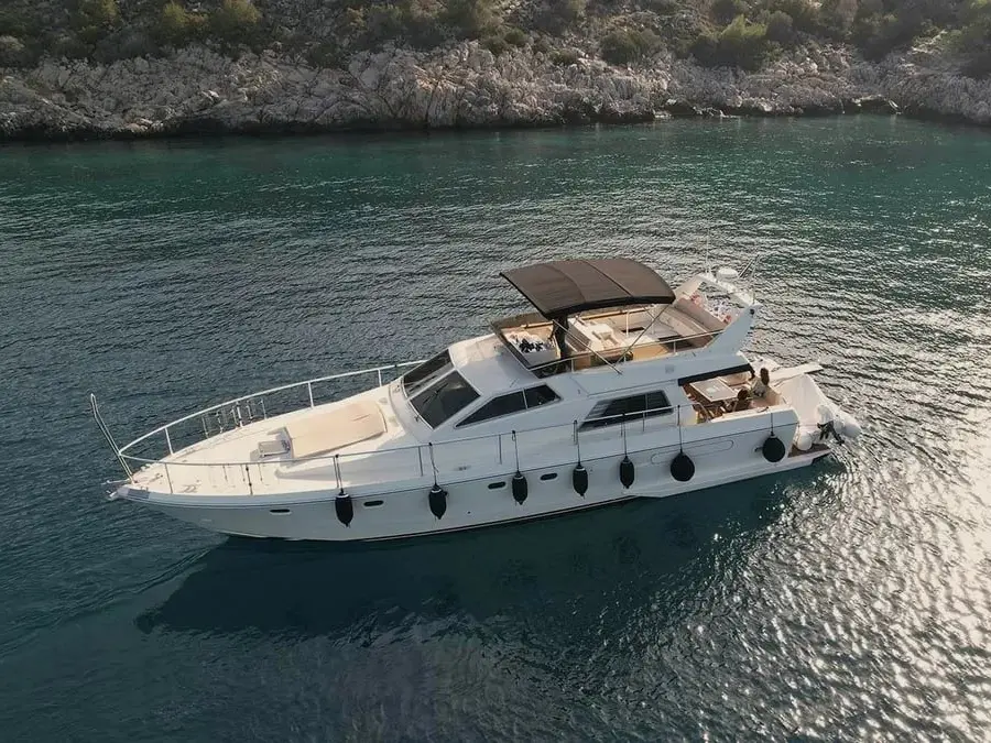 BLUE DREAM, Ferretti 52