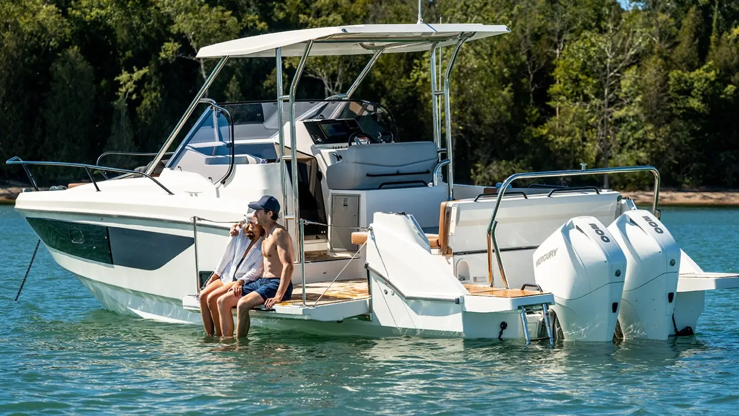 Beneteau 9, photograph 4