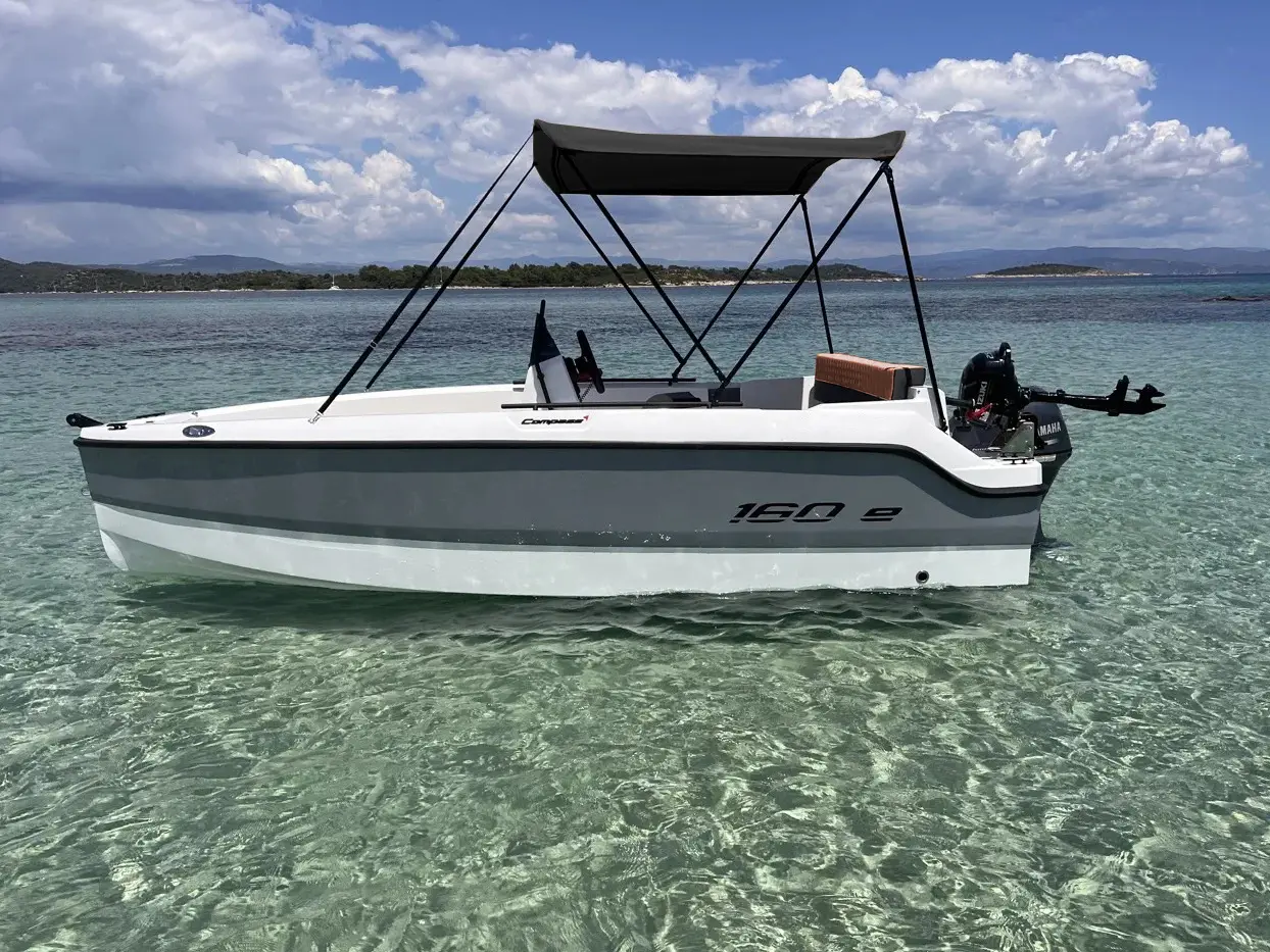 Alia, Compass 160e
