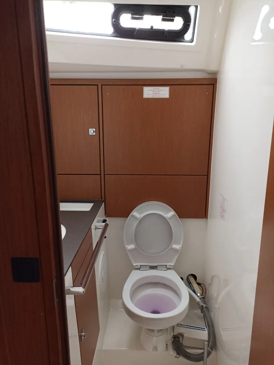 , photograph 5