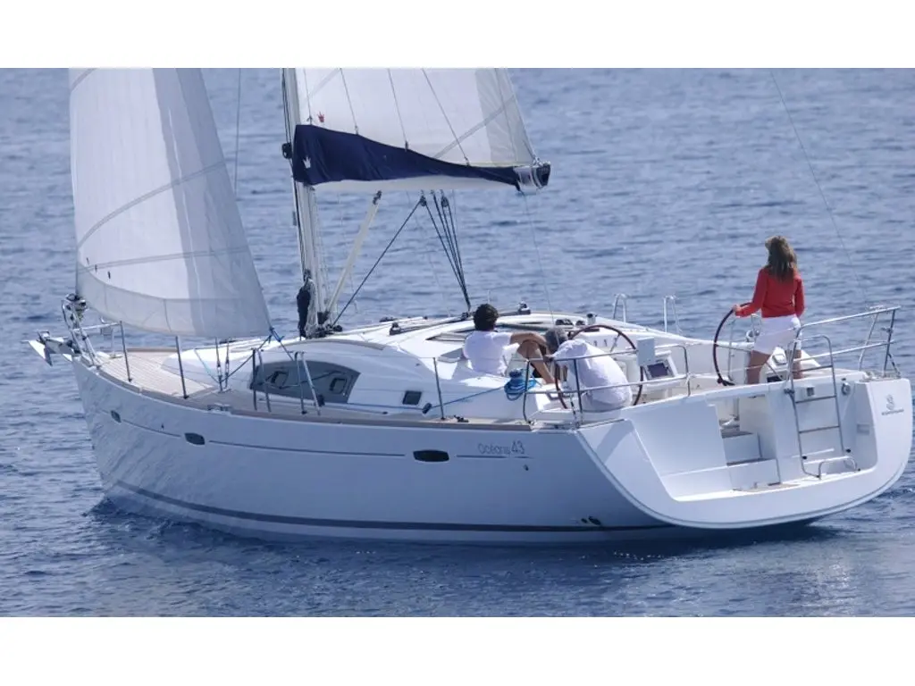 Konstantinos, Main image