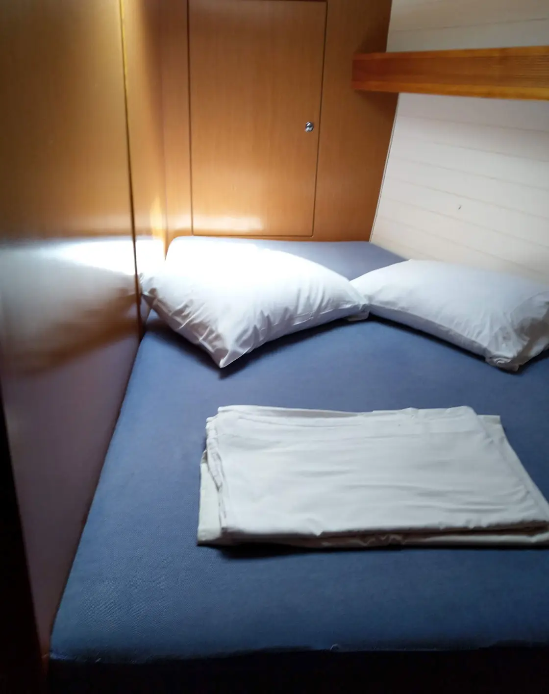 Esperos, photograph 2