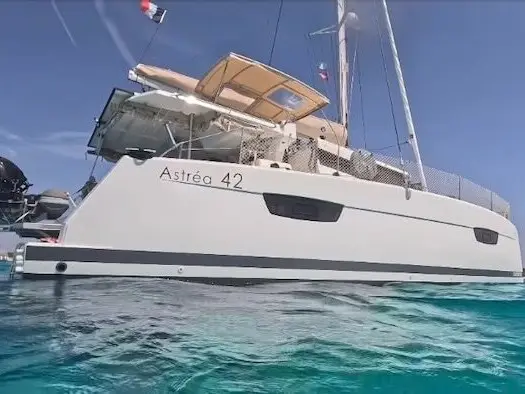 Sea You, Main image