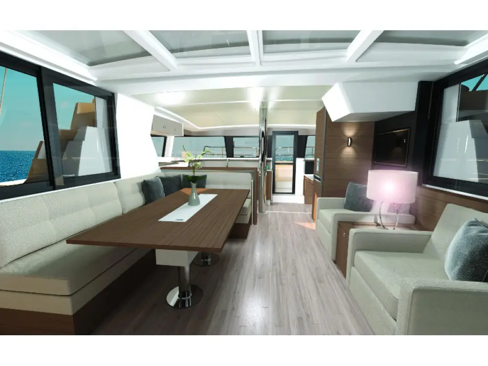 Aquilon, Interior image