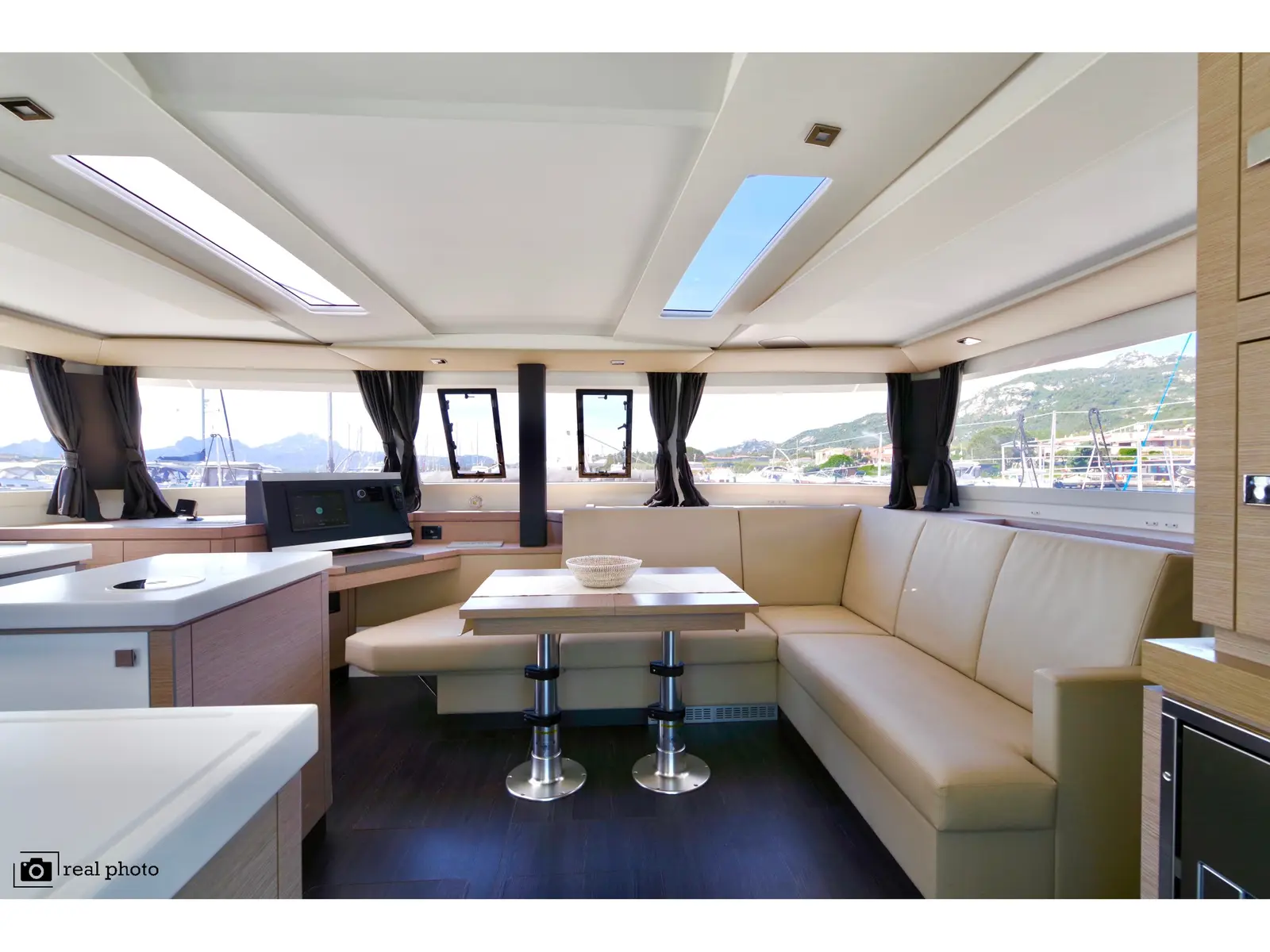 ORSA 3 - A/C, Generator, Water maker, Interior image