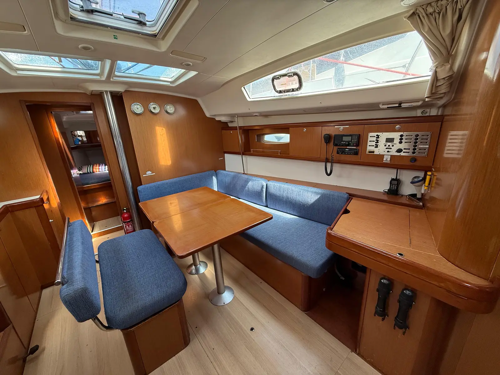 Alboran XXXI Saoco (Las Galletas), Interior image