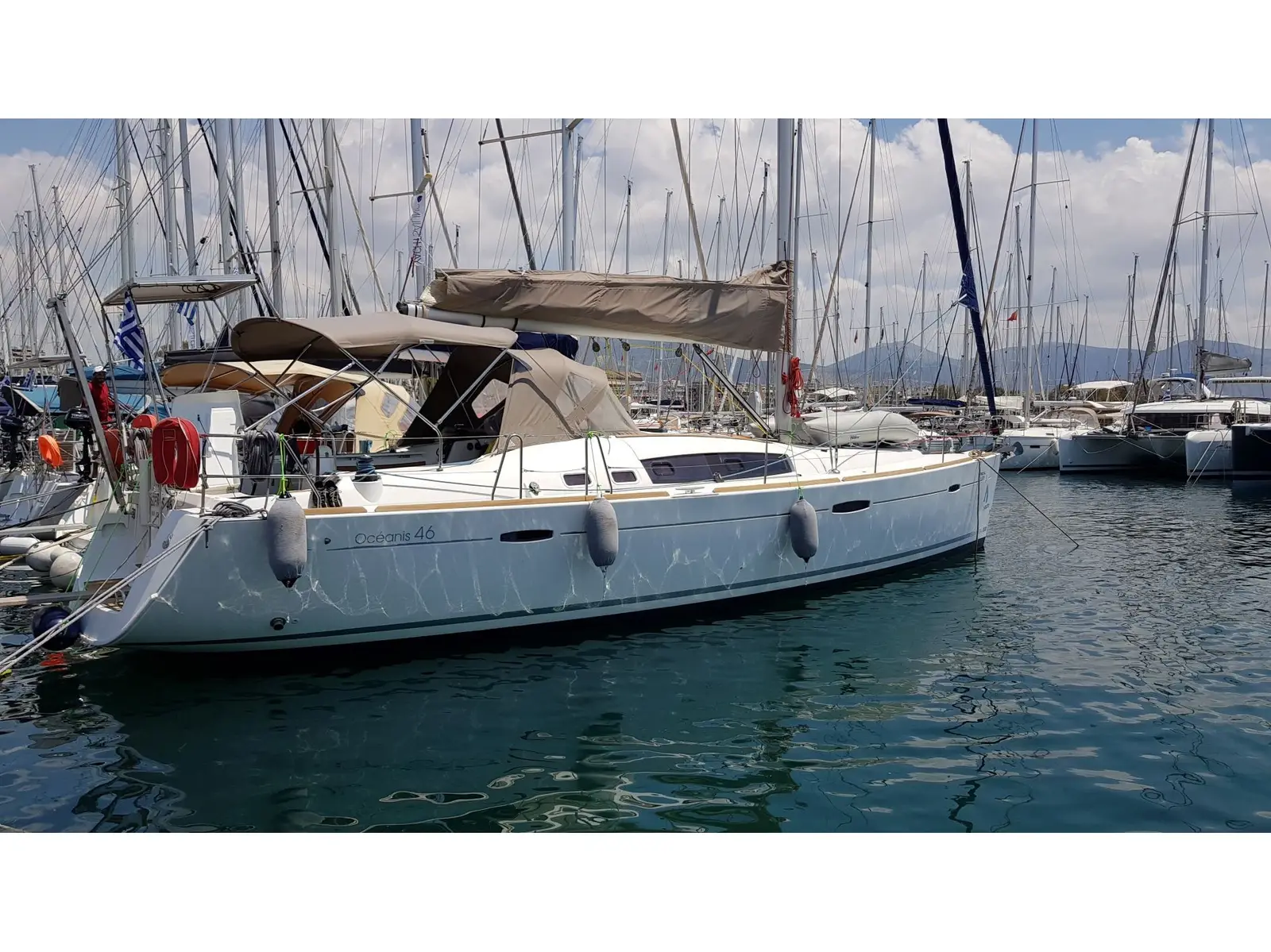 Sifnos 46.1, Main image
