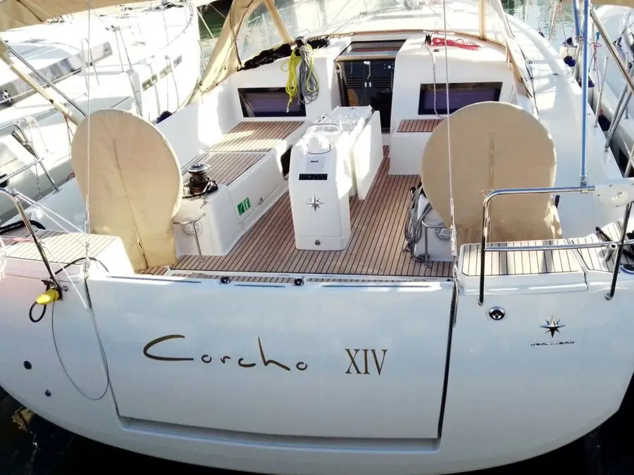 Corcho XIV, Main image