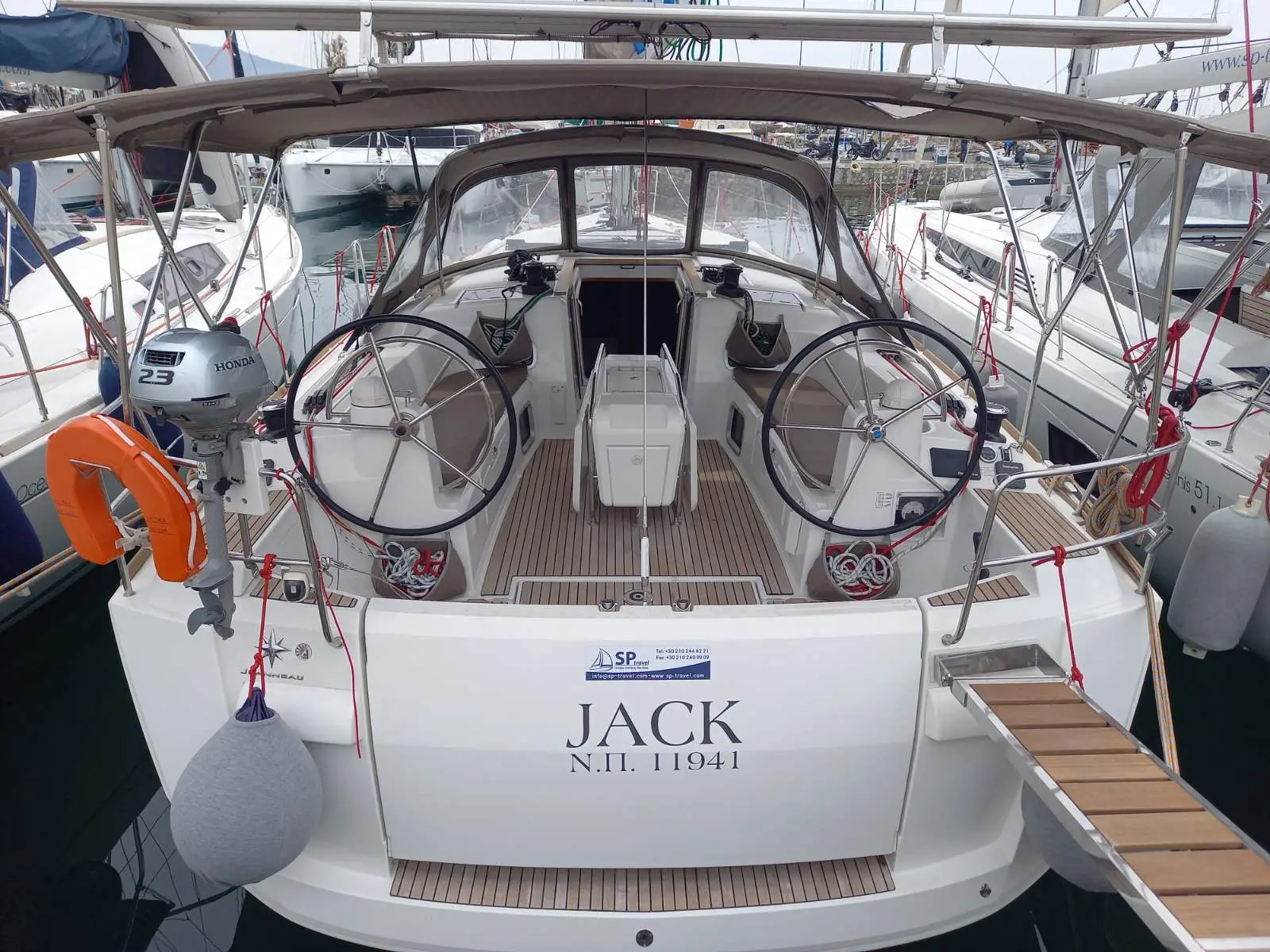 JACK, Main image